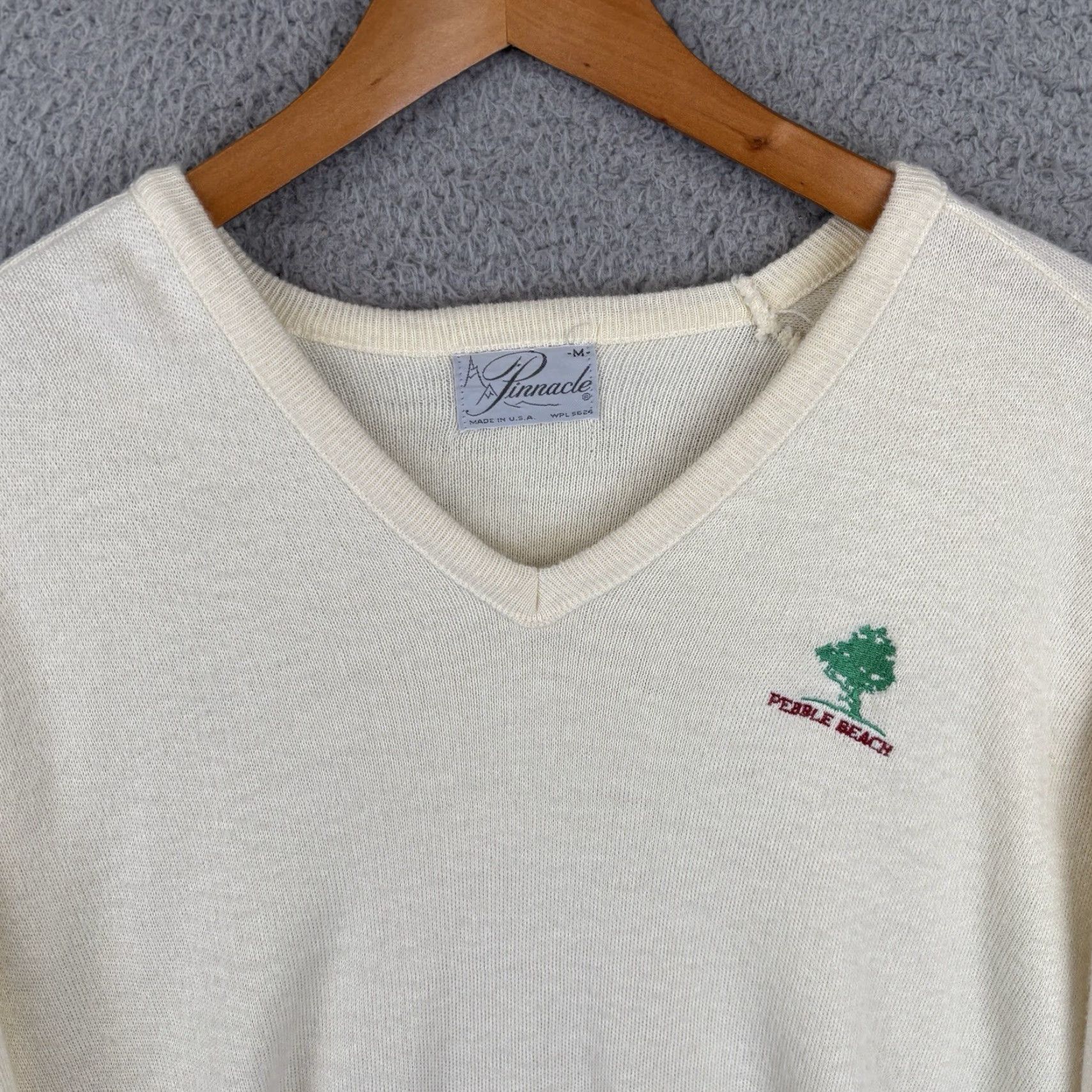 Vintage VINTAGE Pinnacle Embroidered Ivory Golf Sweater Mens Medium Pullover 80s United States Size US M / EU 48-50 / 2 - 2 Thumbnail
