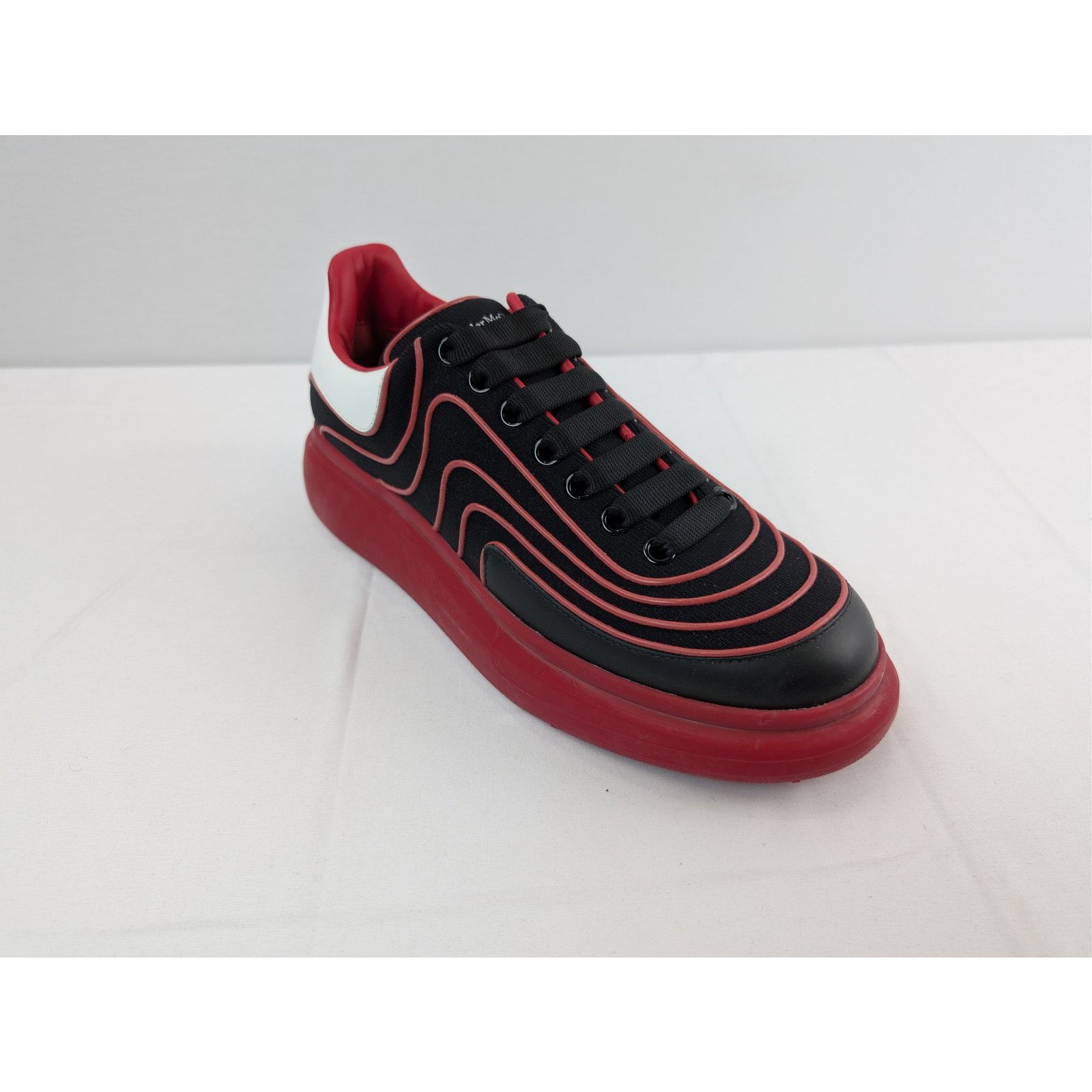 Alexander McQueen o1rshd1 Waves Knit Sneakers in Black/Red/White 43 Size US 10 / EU 43 - 3 Thumbnail