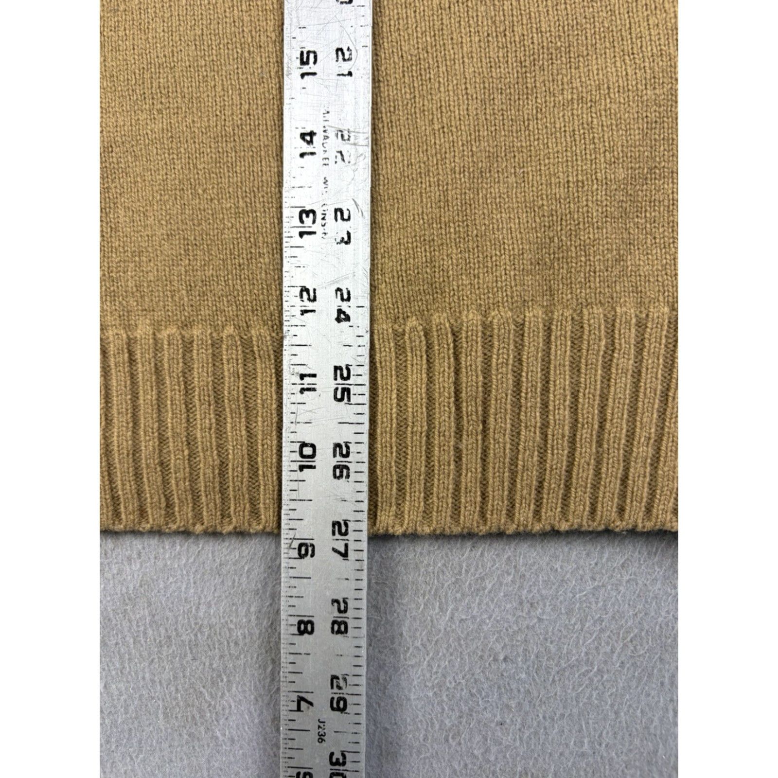 A.P.C. A.P.C Sweater Men’s Small Pullover Turtleneck Wool Cashmere Knit Brown Regular Size S Vintage No Household Size US S / EU 44-46 / 1 - 7 Thumbnail