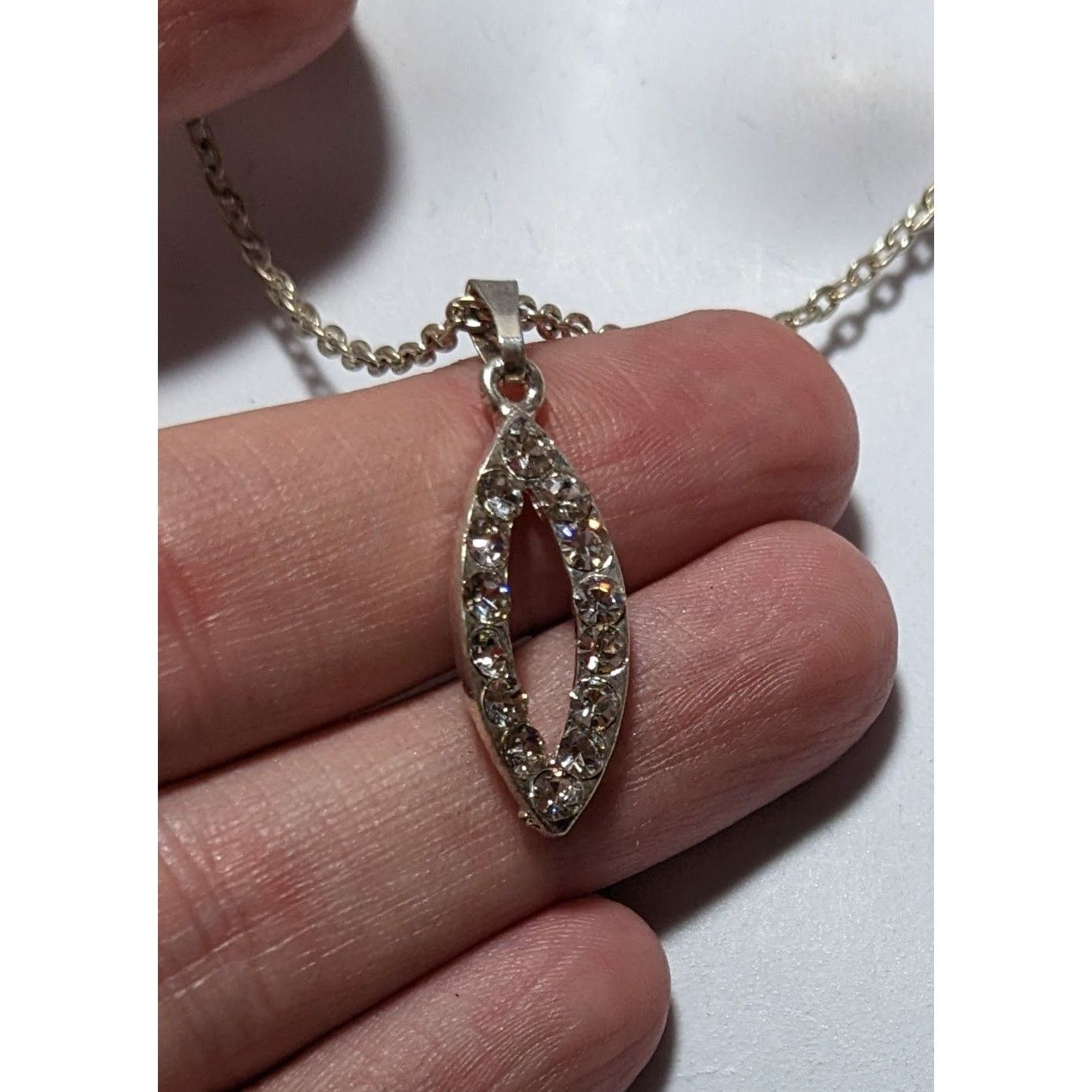 Other Simple Elegant Rhinestone Horse Eye Pendant Necklace Size ONE SIZE - 10 Thumbnail