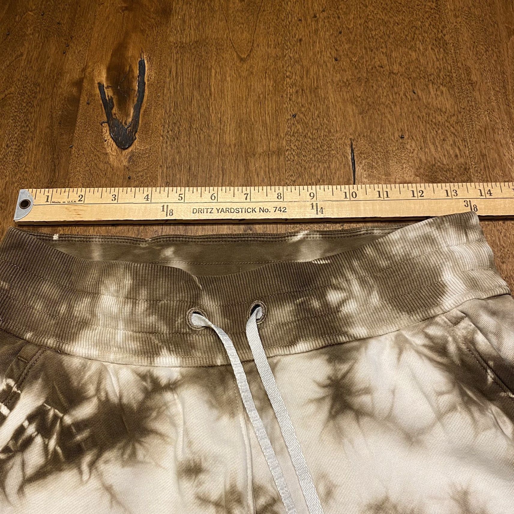 Lululemon VINTAGE Lululemon Joggers Womens 6 Earth Tie Dye White Brown Warm Comfy 26” Inseam Size 28" / US 6 / IT 42 - 4 Thumbnail