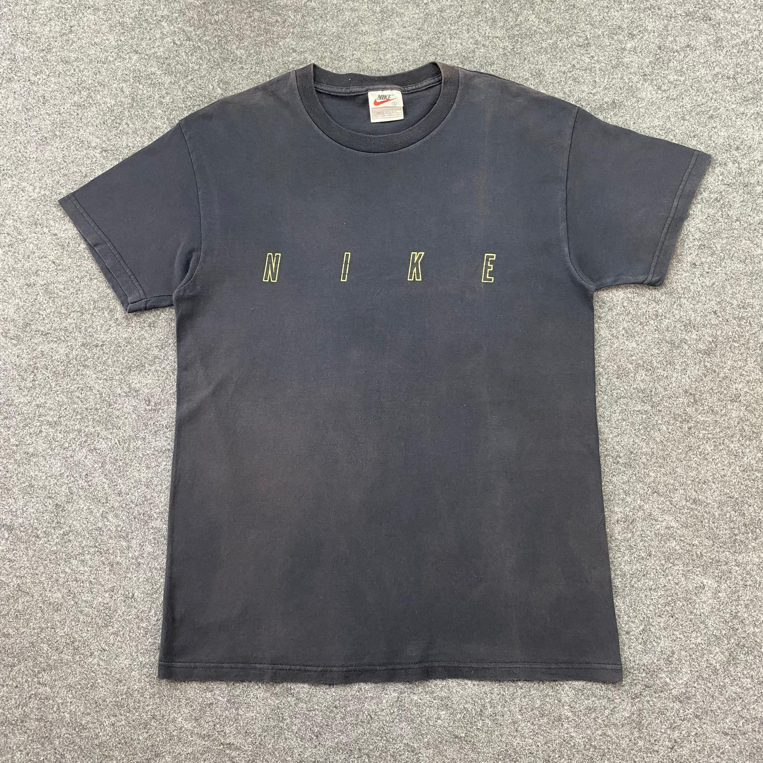 Nike Vintage Nike Sport Tshirt Size US L / EU 52-54 / 3 - 2 Thumbnail