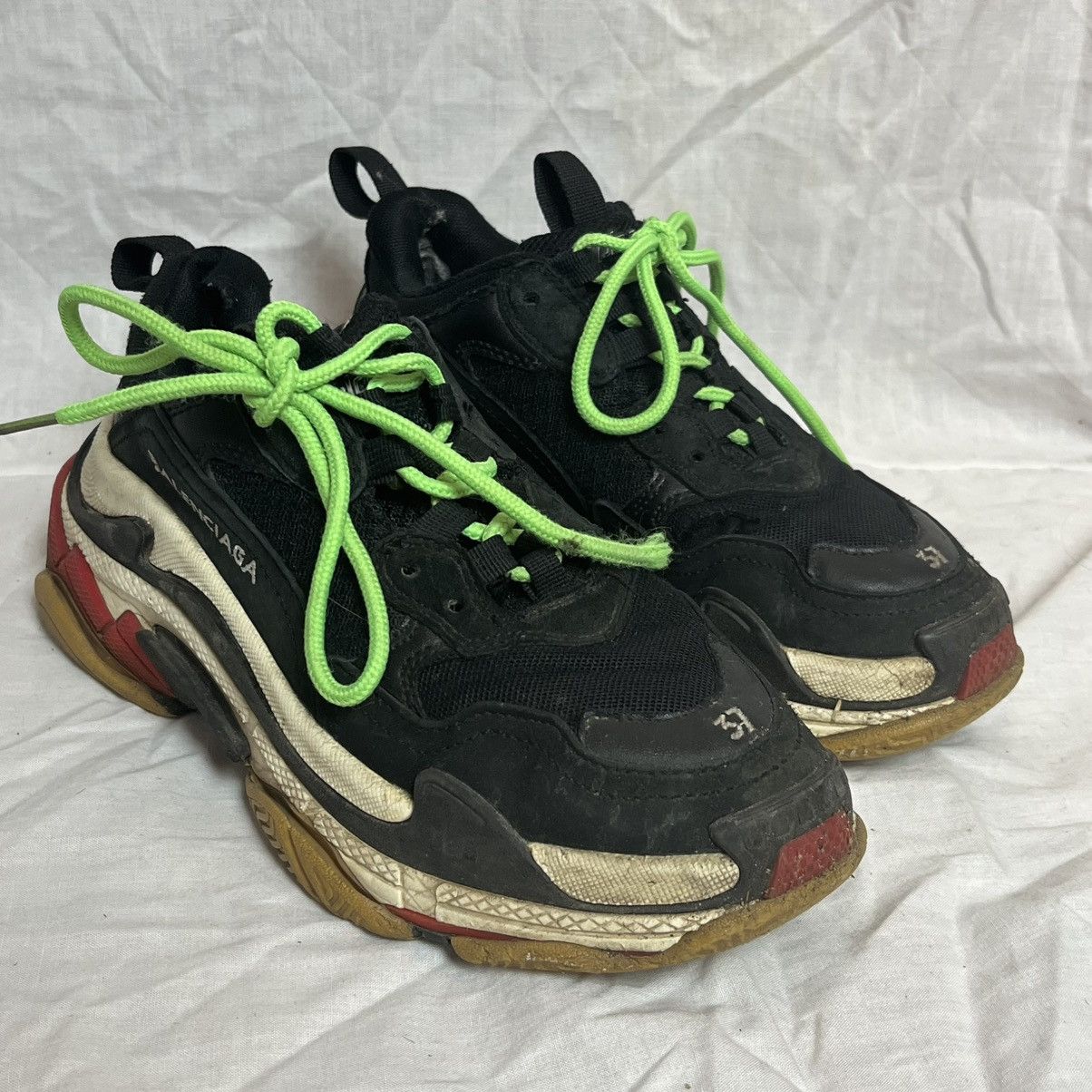 Vintage Balenciaga Replica Sneakers Size US 7 / IT 37 - 1 Thumbnail