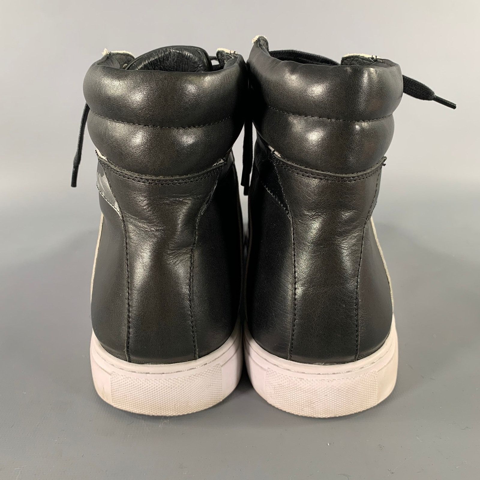 Badgley Mischka BADGLEY MISCHKA Size 12 Black Silver Camo High Top Sneakers Size US 12 / EU 45 - 3 Thumbnail