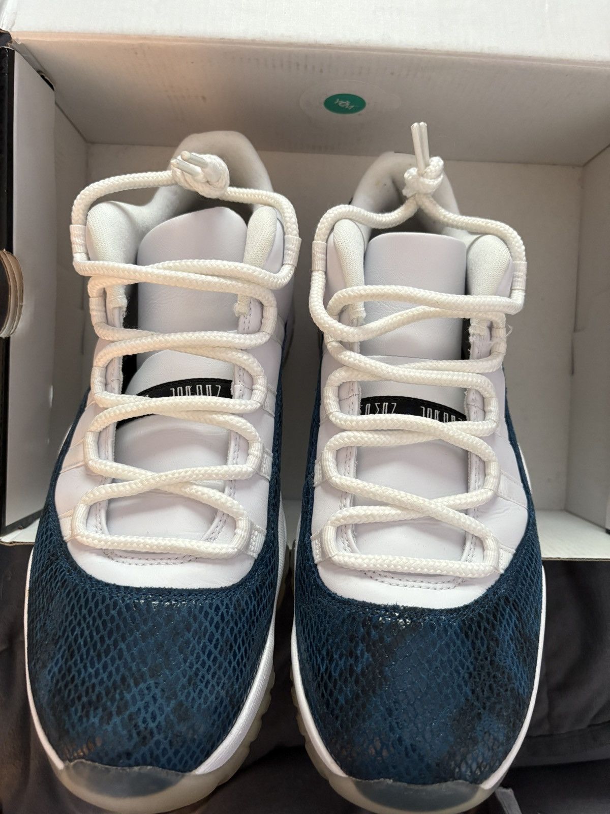 Jordan Brand Jordan 11 Low Snakeskin Size US 11 / EU 44 - 6 Thumbnail