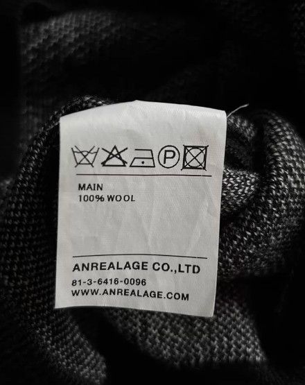 ANREALAGE ANREALAGE 2015AW “Spotlight” High-Neck Top Size US M / EU 48-50 / 2 - 8 Thumbnail
