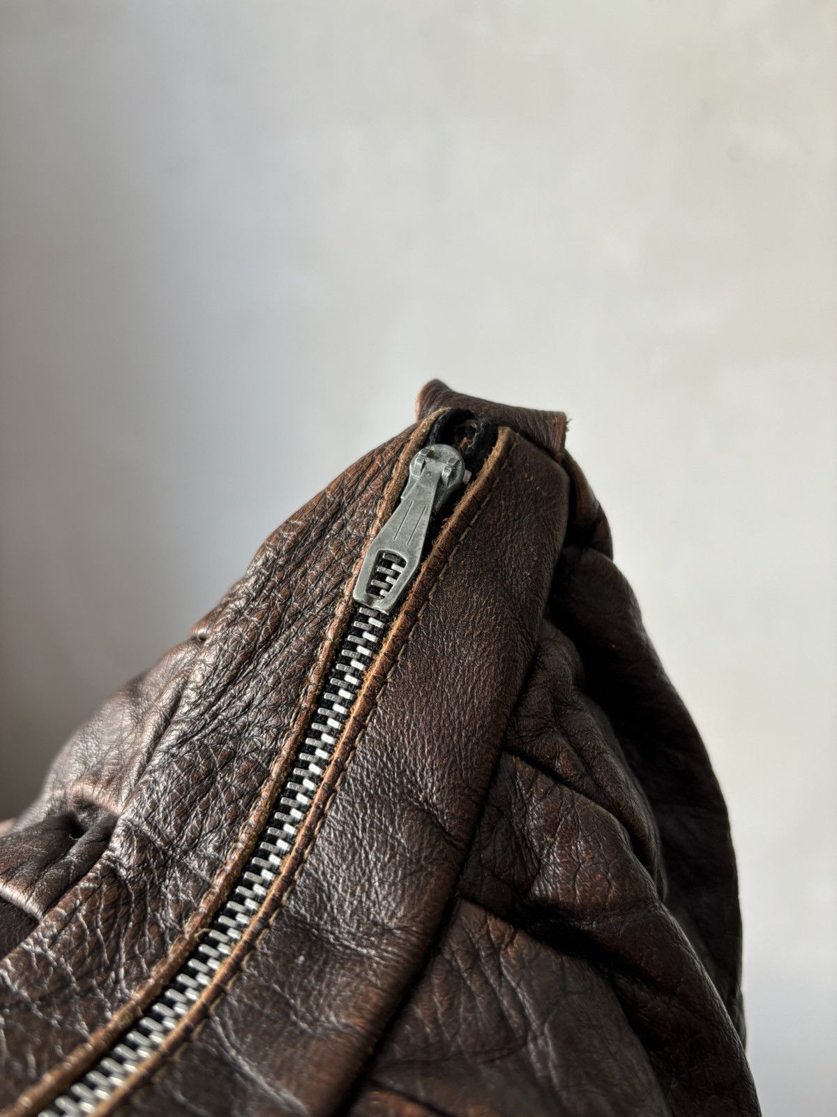 Genuine Leather × Vintage Vintage 60s Plaeted Leather Shoulders Bag Size ONE SIZE - 7 Thumbnail