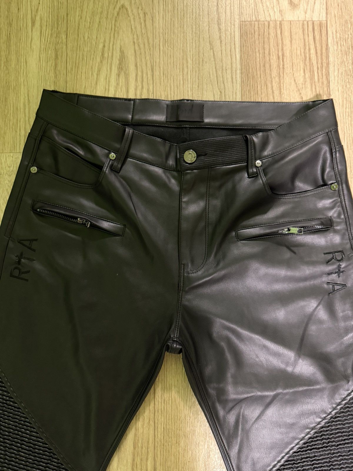 Rta Rta Size US 30 / EU 46 - 1 Thumbnail