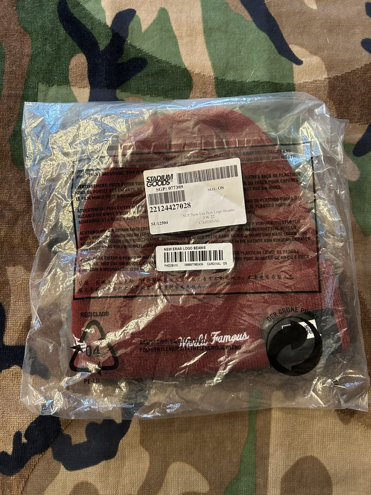 New Era × Supreme Supreme New Era Box Logo Beanie Cardinal FW22 Size ONE SIZE - 5 Thumbnail