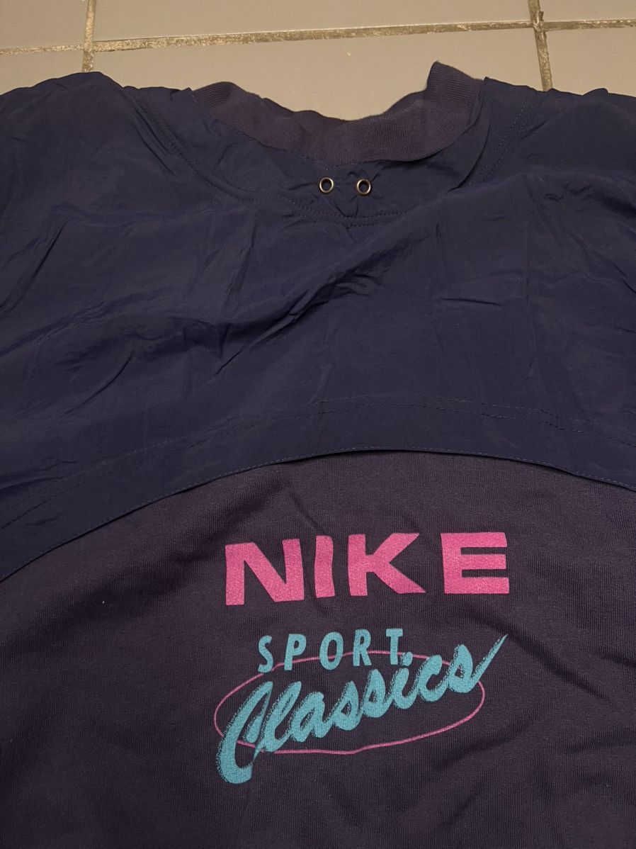 Nike Vintage Nike Rare Sweatshirt Size US L / EU 52-54 / 3 - 2 Thumbnail