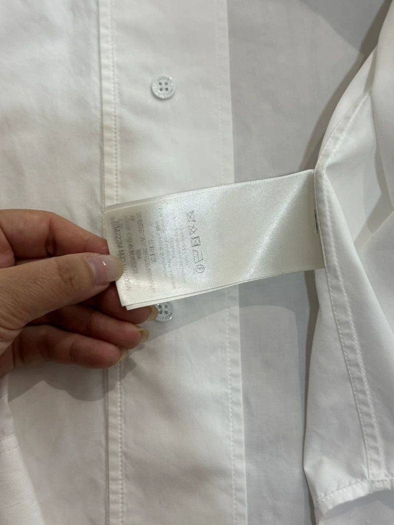 Louis Vuitton Louis Vuitton Louis Vuitton White Long Sleeve Shirt Size S Size US S / EU 44-46 / 1 - 5 Thumbnail