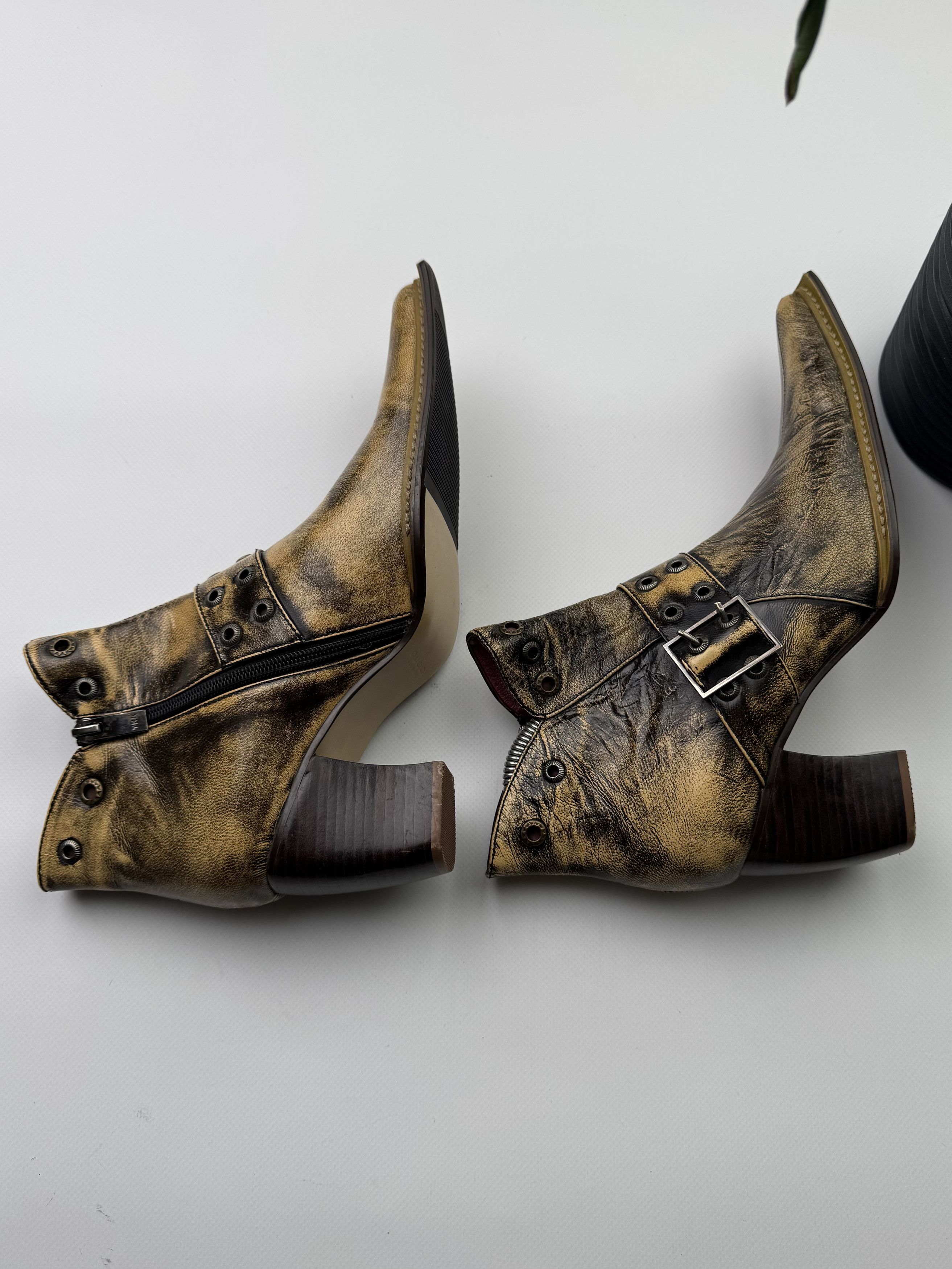 Hysteric Glamour Vintage Faded Leather Boots With Straps (441) Size US 7 / IT 37 - 4 Thumbnail