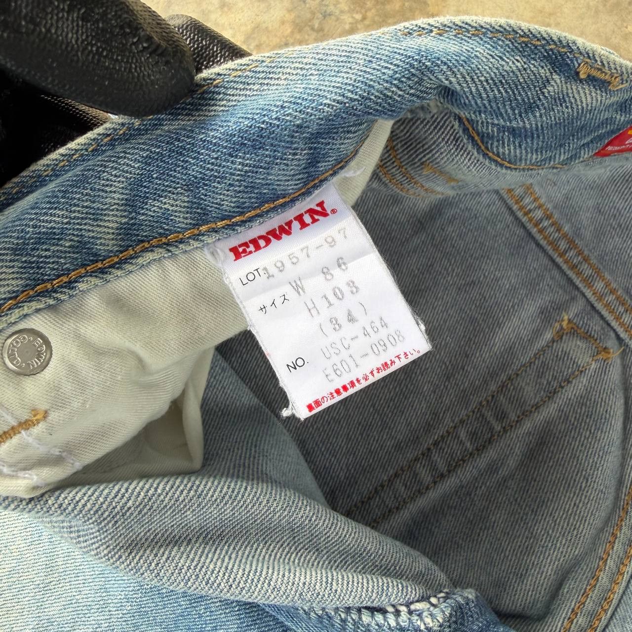 Vintage VINTAGE 90S EDWIN JAPAN CLASSIC DENIM LIGHT PRE-WASHED W30" Size US 30 / EU 46 - 13 Thumbnail