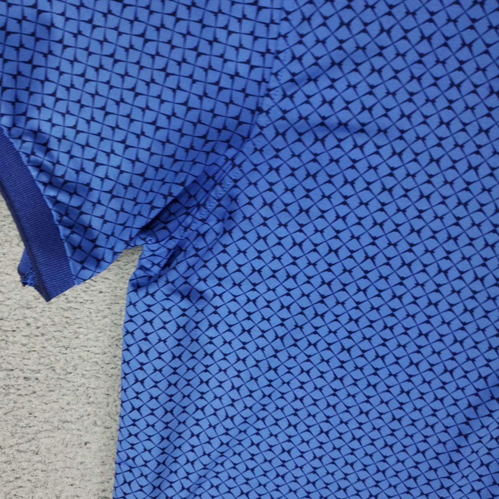 Vintage Greyson Polo Shirt Mens Small Blue Geometric Wolf Golf Short Sleeve Polo Shirt Mens Blue Geometric Wolf Golf Short Sleeve Size US S / EU 44-46 / 1 - 3 Thumbnail