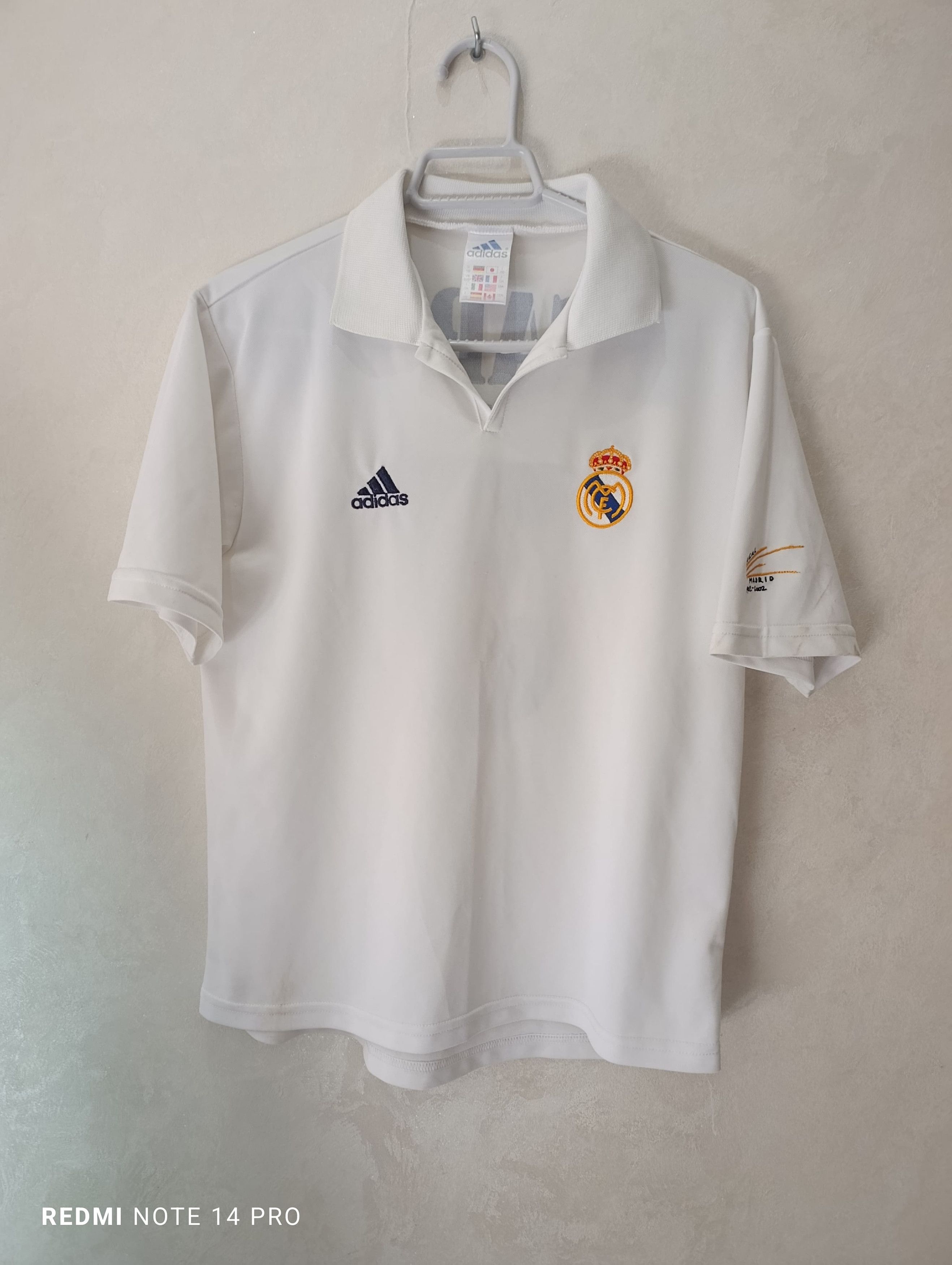 Adidas Real Madrid R.Carlos #3 Shirt Adidas Youth 12-14 / XS Size US XS / EU 42 / 0 - 1 Thumbnail