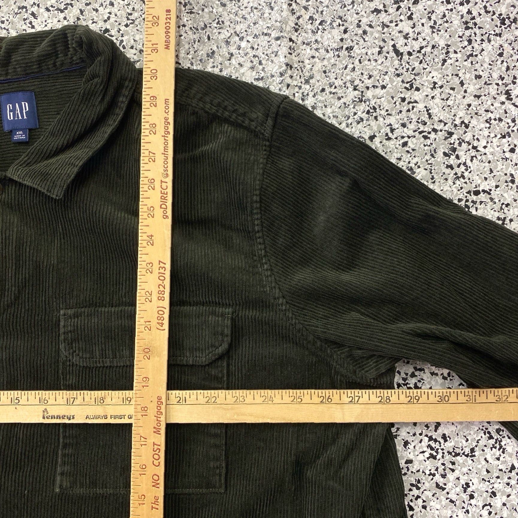 Gap Gap Shirt Mens XXL Green Corduroy Long Sleeve Button Front Casual Rugged Shirt Size US XXL / EU 58 / 5 - 3 Thumbnail