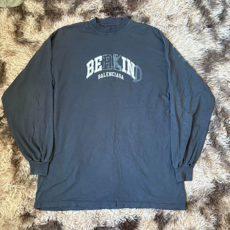 Balenciaga Balenciaga bekind Embroidered Destroyed Logo Distressed Lo Size US M / EU 48-50 / 2 - 1 Thumbnail