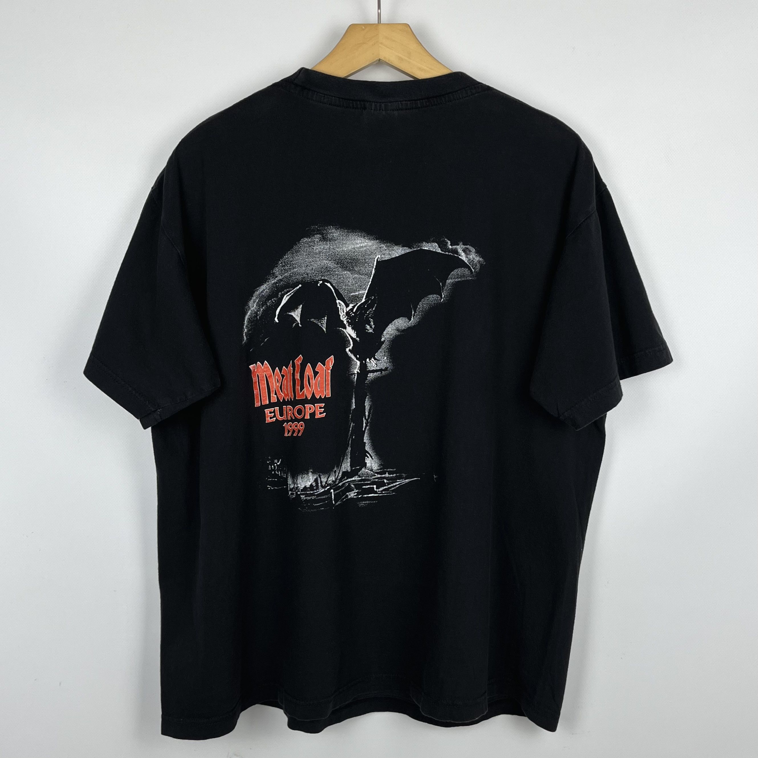 Band Tees Vintage Meat Loaf Rock Band Europe Tour T Shirt 1999 Size US M / EU 48-50 / 2 - 16 Thumbnail