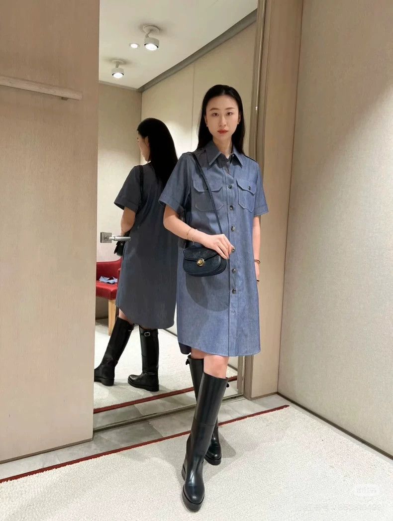 Loro Piana LORO PIANA Women's Shirt-style denim skirt 61% cotton 39% Size S / US 4 / IT 40 - 2 Thumbnail
