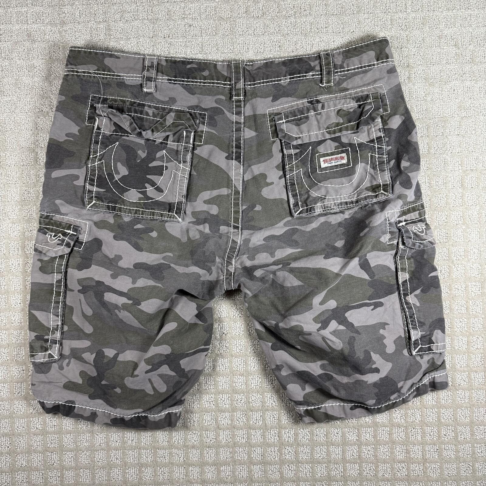 True Religion Y2K True Religion Camo Cargo Shorts 38 Size US 38 / EU 54 - 5 Thumbnail