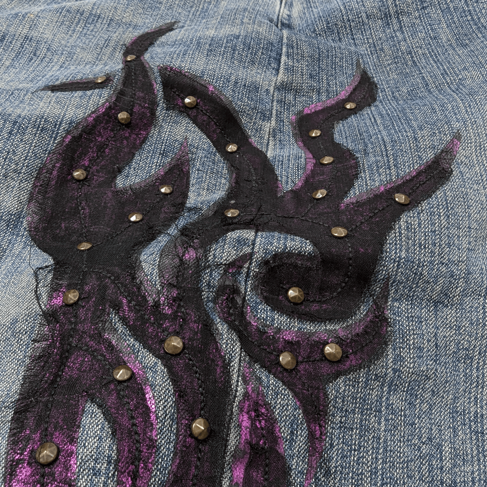 Versace Jeans Couture Versace Y2K Rhinestone Tribal Vintage 00s Denim Skirt 28/S-M Size 28" / US 6 / IT 42 - 9 Thumbnail