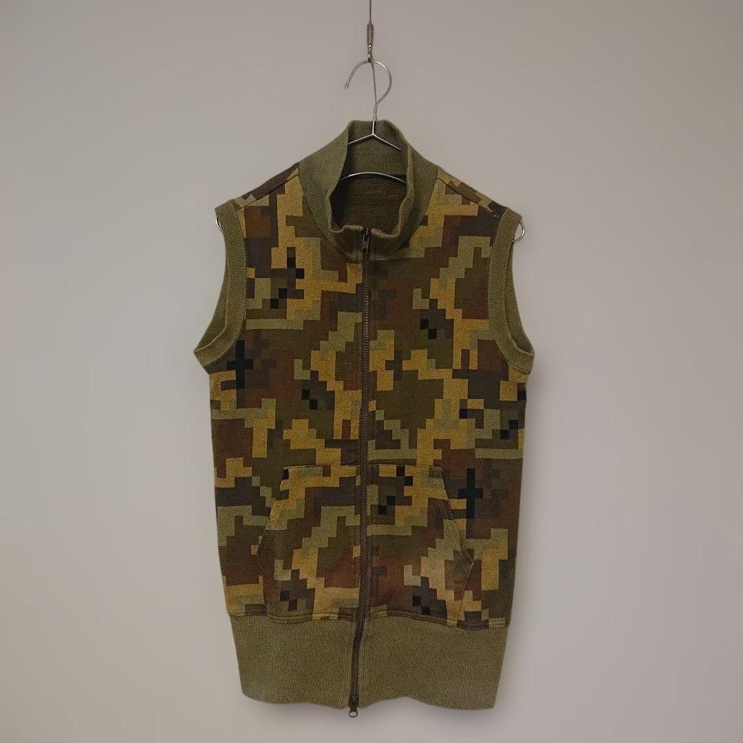 Beauty Beast beauty:beast vest Size US L / EU 52-54 / 3 - 1 Thumbnail