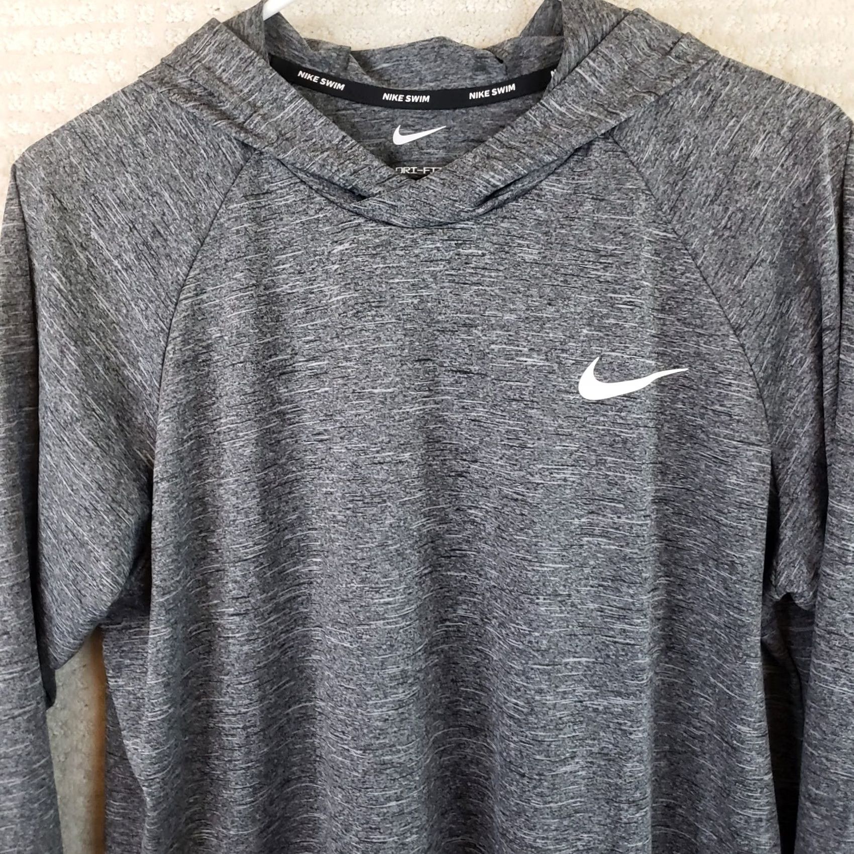 Nike Nike Longsleeve Hooded Dri-Fit Hydroguard Medium Hoodie UPF-40 Nike Swim Gray Mens M Hoodie Size US M / EU 48-50 / 2 - 2 Thumbnail