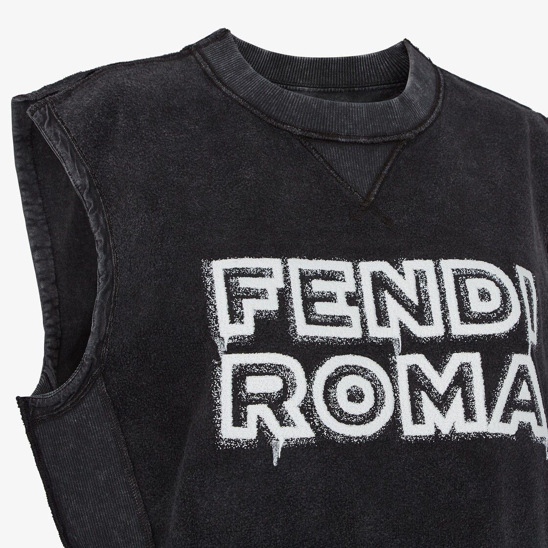 Fendi o1loc1c0824 Sweatshirt in Black Size M / US 6-8 / IT 42-44 - 3 Thumbnail