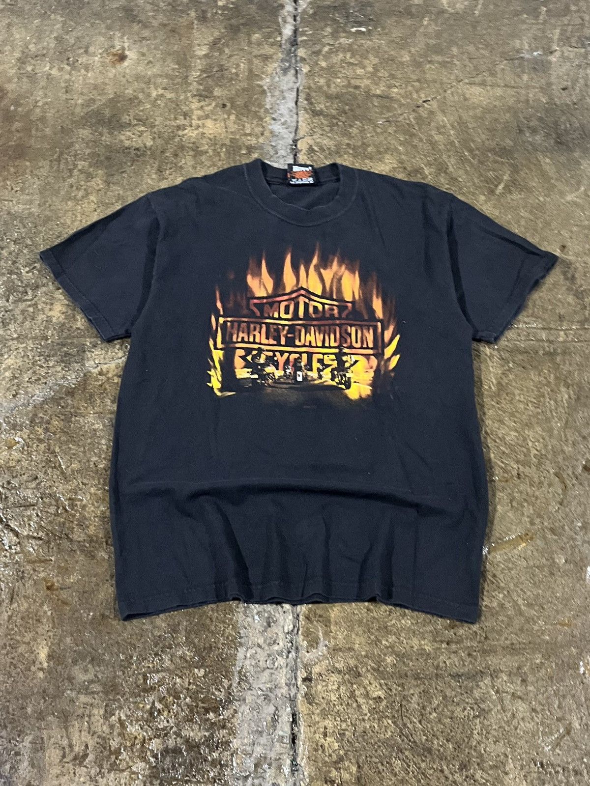 Harley Davidson × Vintage Crazy Vintage Y2K Harley Davidson Flames Biker Logo Tee Size US S / EU 44-46 / 1 - 1 Thumbnail