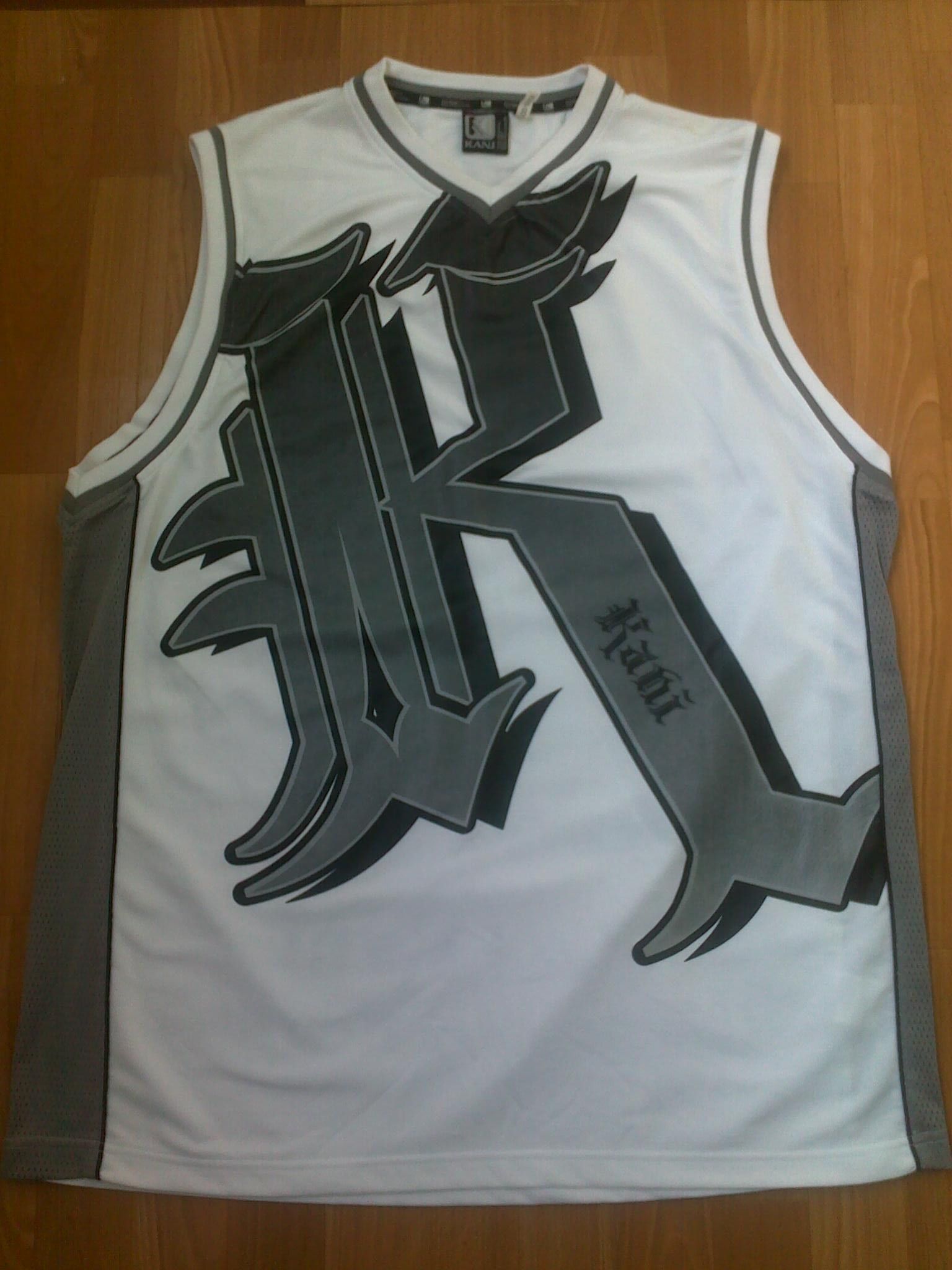 Karl Kani Karl Kani t-shirt, vintage 90s, 1990s hip hop, Y2K, size L Size US L / EU 52-54 / 3 - 1 Thumbnail