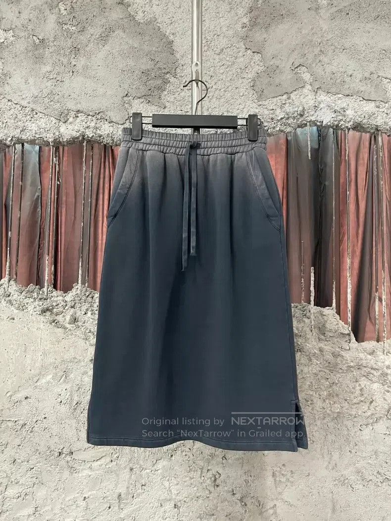 Miu Miu Size XS Gradient skirt