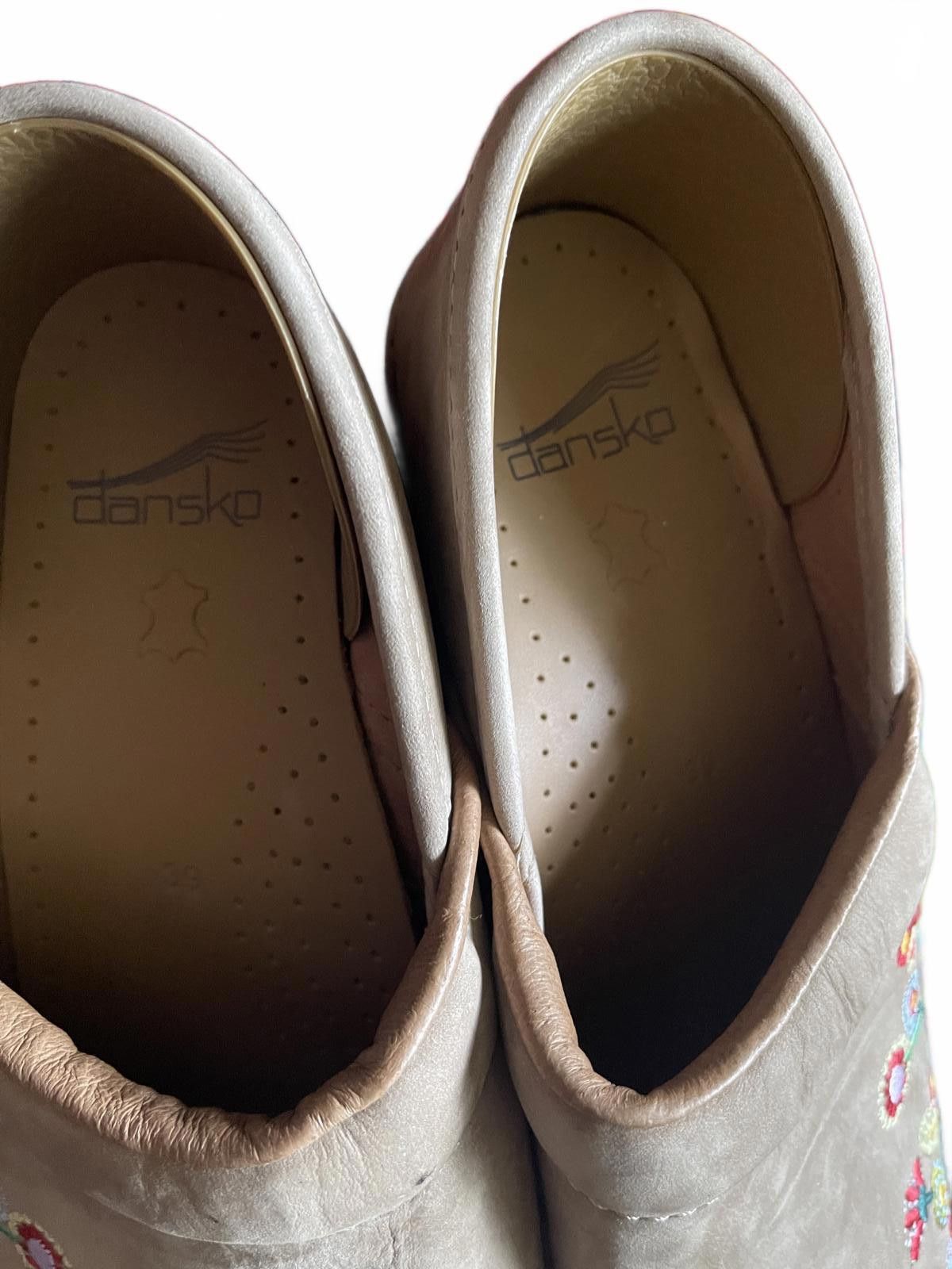 Designer Dansko embroidered clogs Size US 8.5 / IT 38.5 - 4 Thumbnail