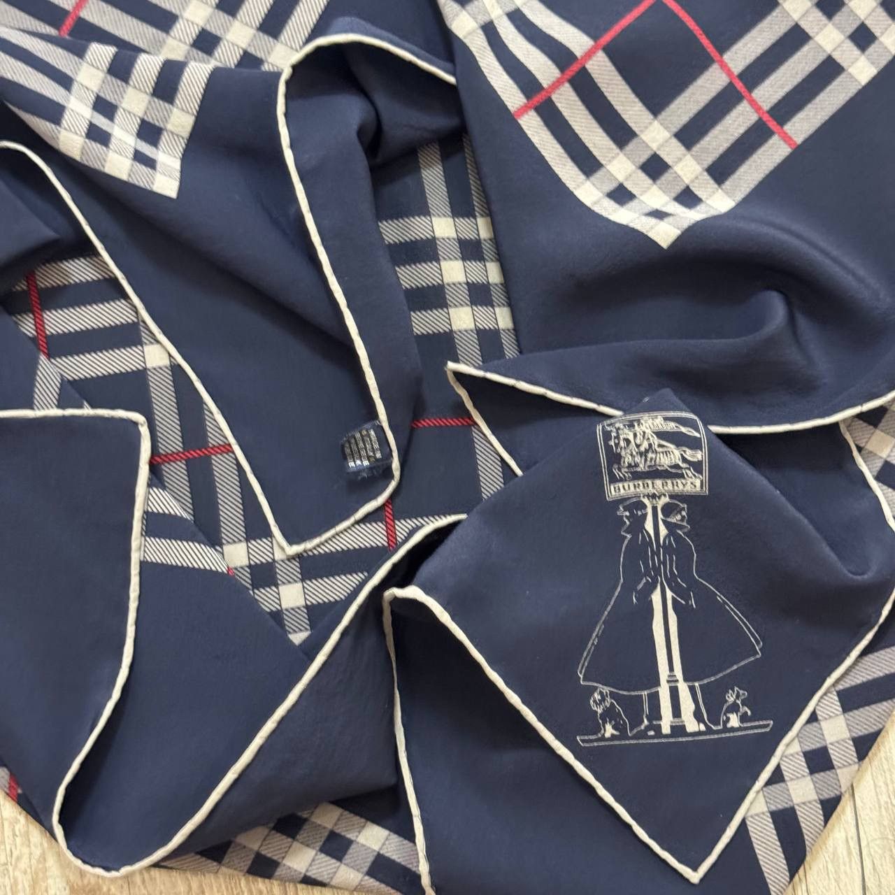Burberry × Vintage Vintage Burberry Checked Silk Scarf Size ONE SIZE - 8 Thumbnail