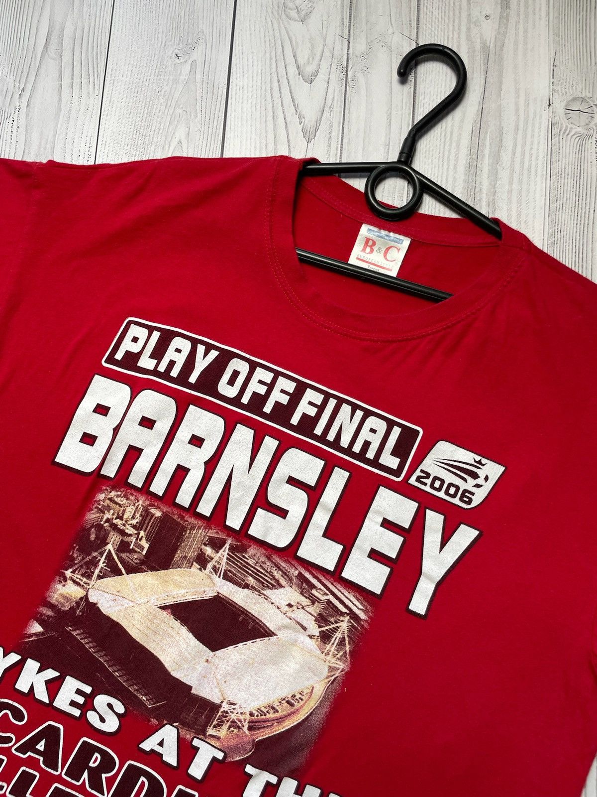 Vintage Vintage Barnsley 2006 final cup rare tee size L logo Size US L / EU 52-54 / 3 - 3 Thumbnail