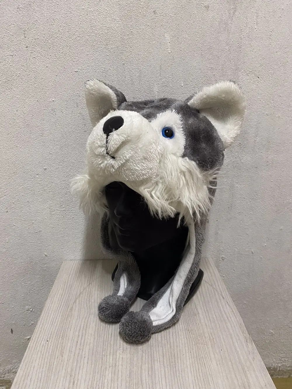 Cartoon Network × Japanese Brand × Vintage Japanese Brand Wolf Bunny Horn Beanie Hat Size ONE SIZE - 4 Thumbnail