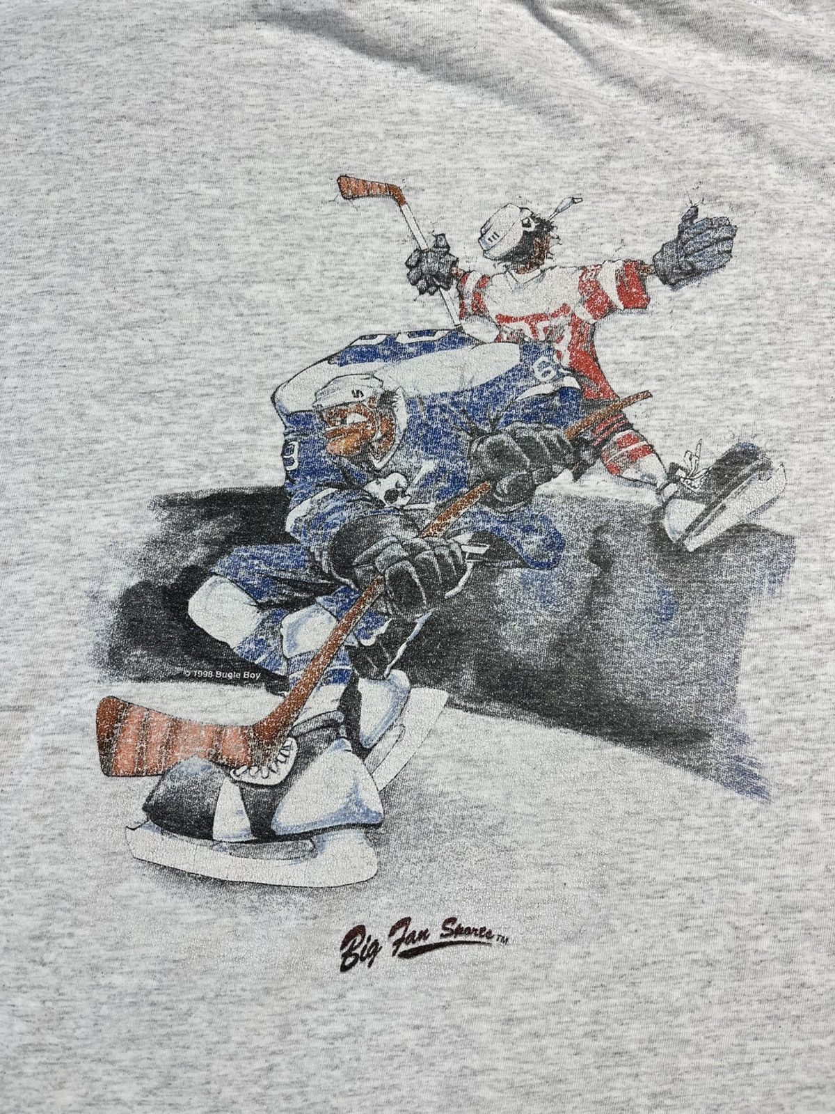 Vintage Vintage Bugle Boy 1998 Hockey Graphic Tee Oversize Size US XL / EU 56 / 4 - 11 Thumbnail