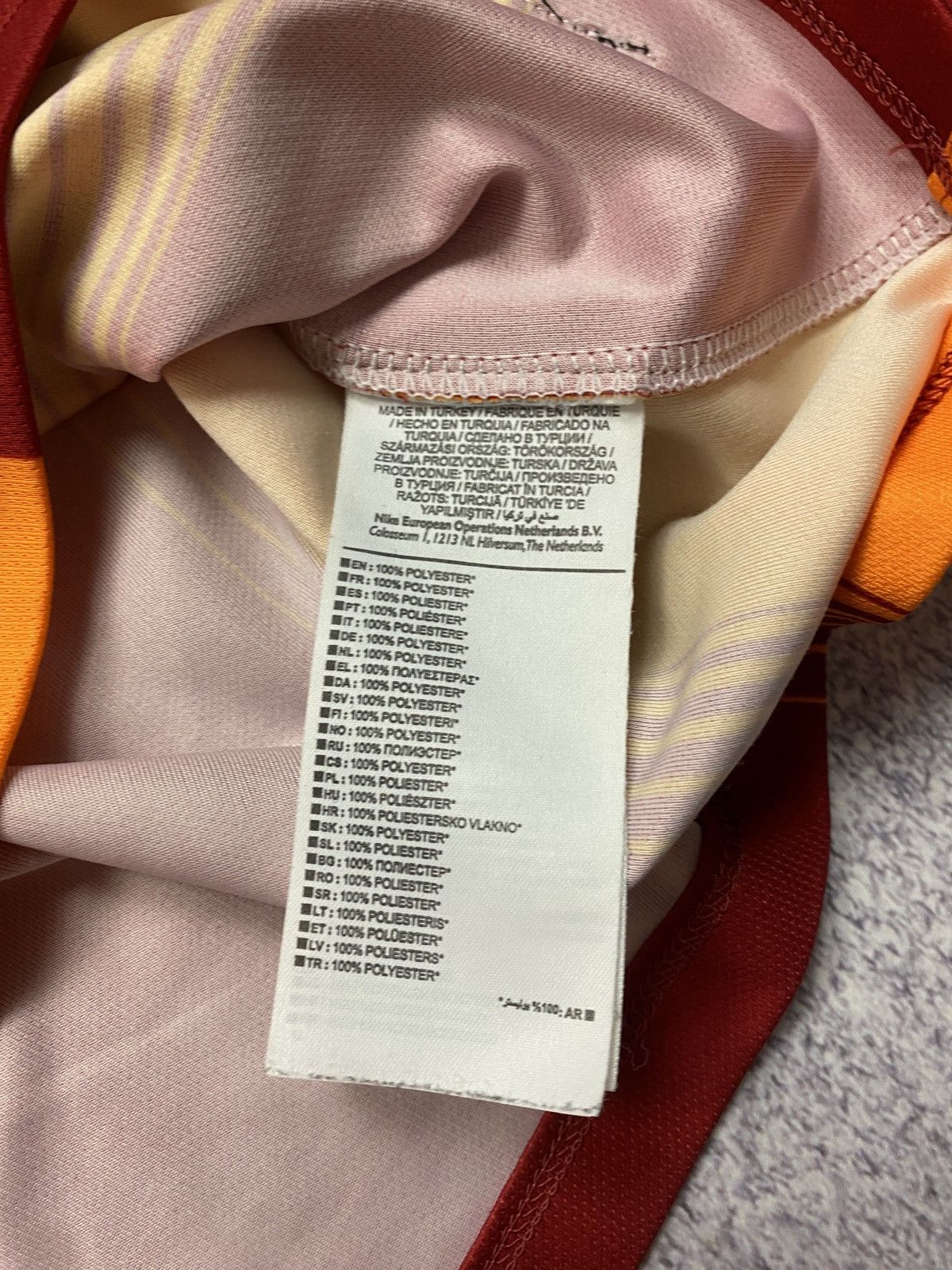 Nike Nike Galatasaray 2014-15 Home Longsleeve Soccer Jersey Size US S / EU 44-46 / 1 - 17 Thumbnail