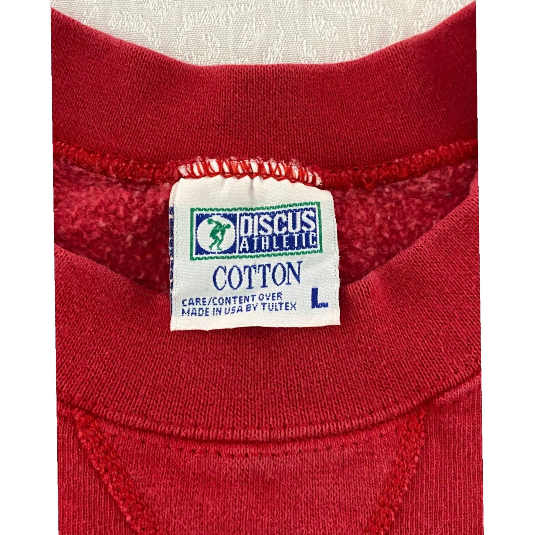 Vintage VINTAGE Discus Athletic Red Crewneck Sweatshirt Men L USA 90s Heavyweight Cotton Blend Pullover Crew Neck Logo Modern Classic 90s Sportswear Mens Size US L / EU 52-54 / 3 - 6 Thumbnail