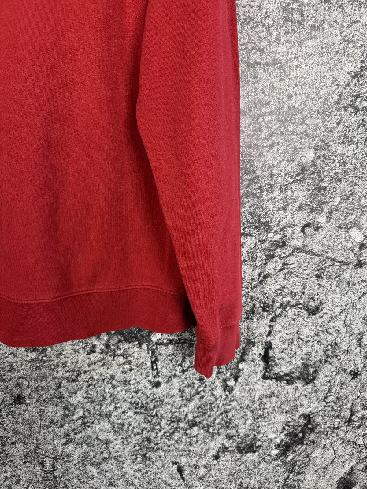 Carhartt Carhartt Hooded Sweat Hoodie Big Logo Vintage Y2K Size L Size US L / EU 52-54 / 3 - 14 Thumbnail