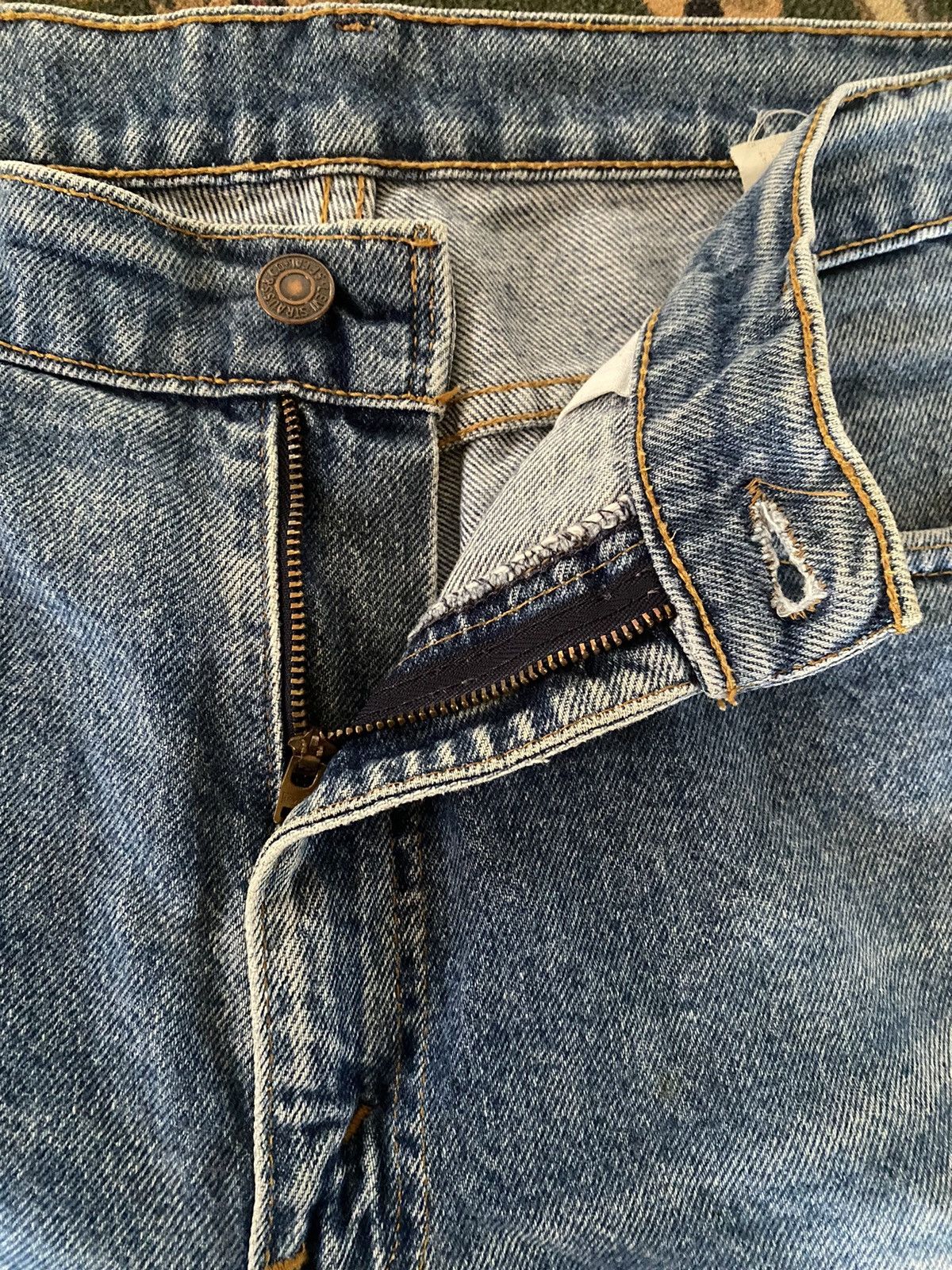 Levi's × Vintage 🔥VERYRARE🔥🔥Vintage Levi’s Distressed Denim Size US 33 - 5 Thumbnail