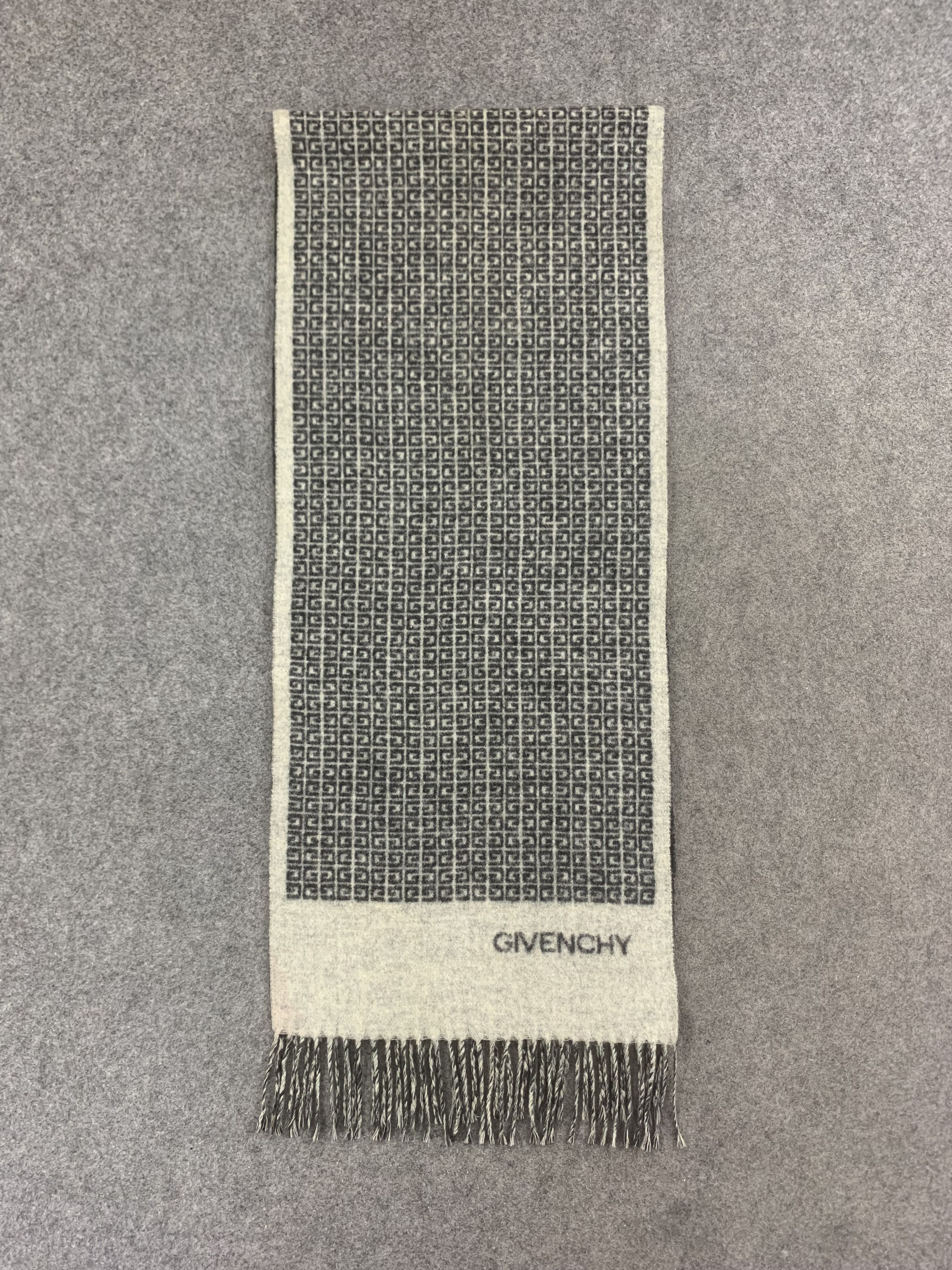 Givenchy Givenchy Scarf Wool Muffler Neck Wrap BL9237 Size ONE SIZE - 2 Thumbnail