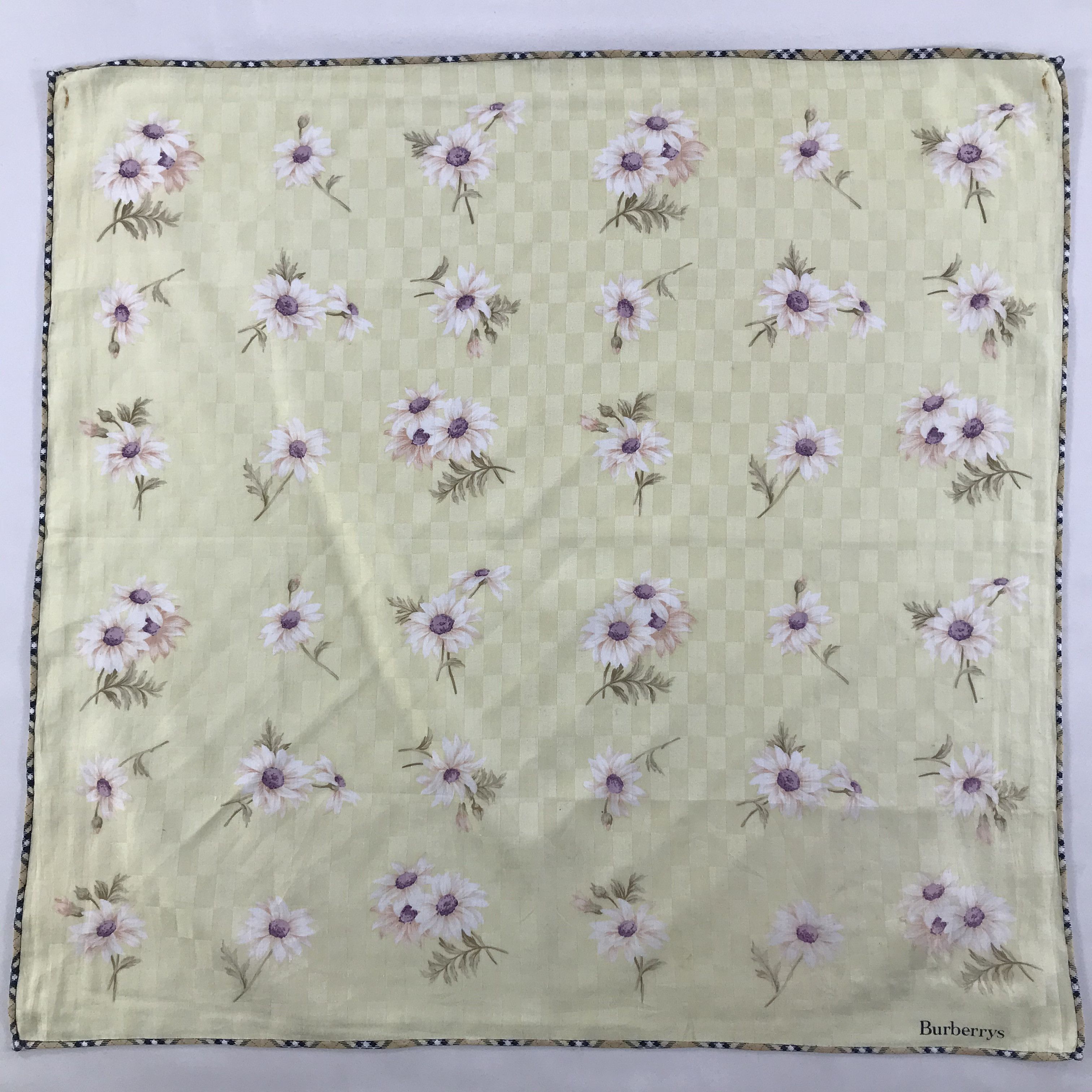 Burberry × Vintage Burberry Bandana / Handkerchief / Neckerchief - S1240 Size ONE SIZE - 1 Thumbnail