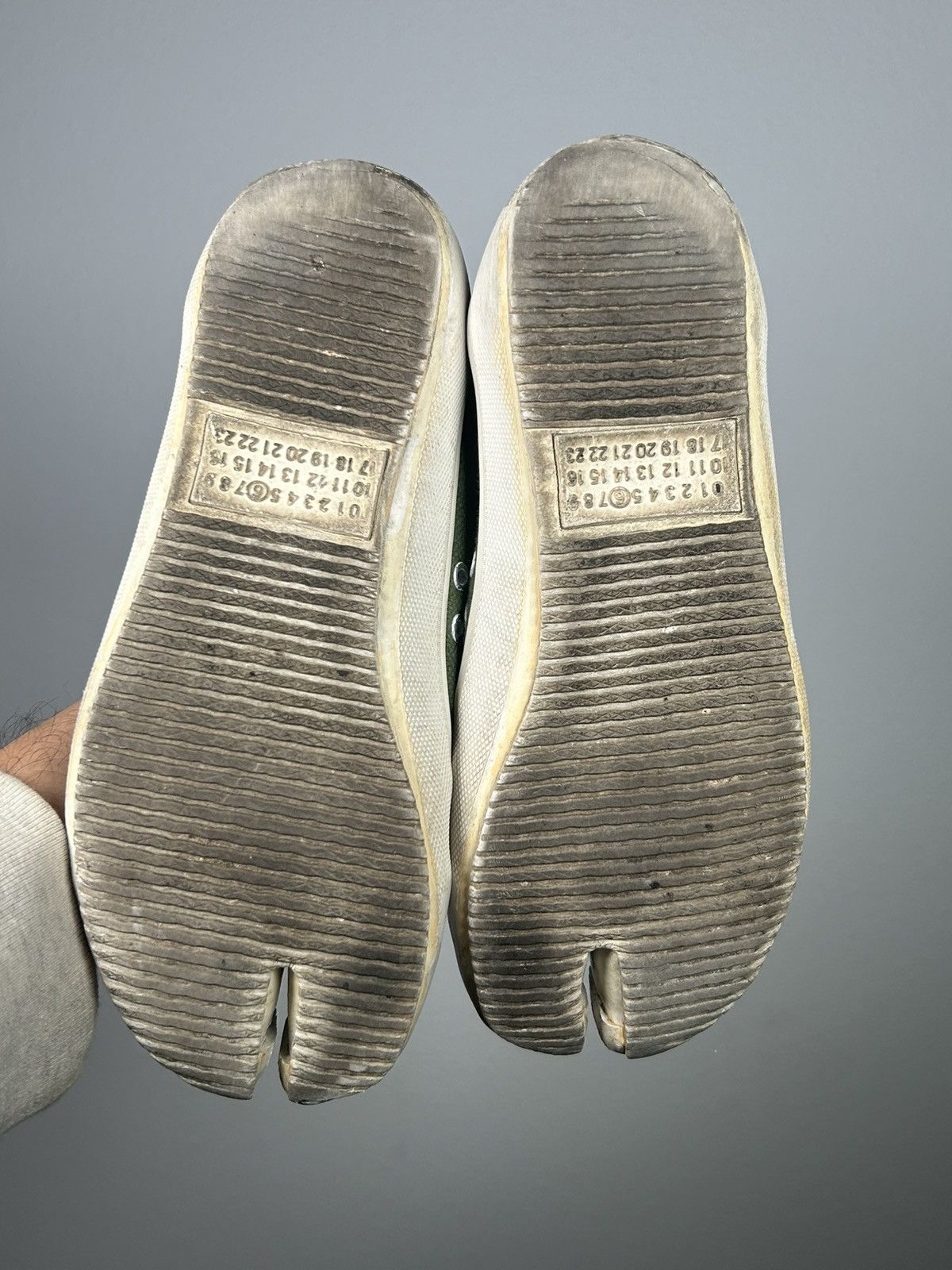 Maison Margiela SS 2002 Vintage Tabi Sneakers Size US 6 / IT 36 - 4 Thumbnail