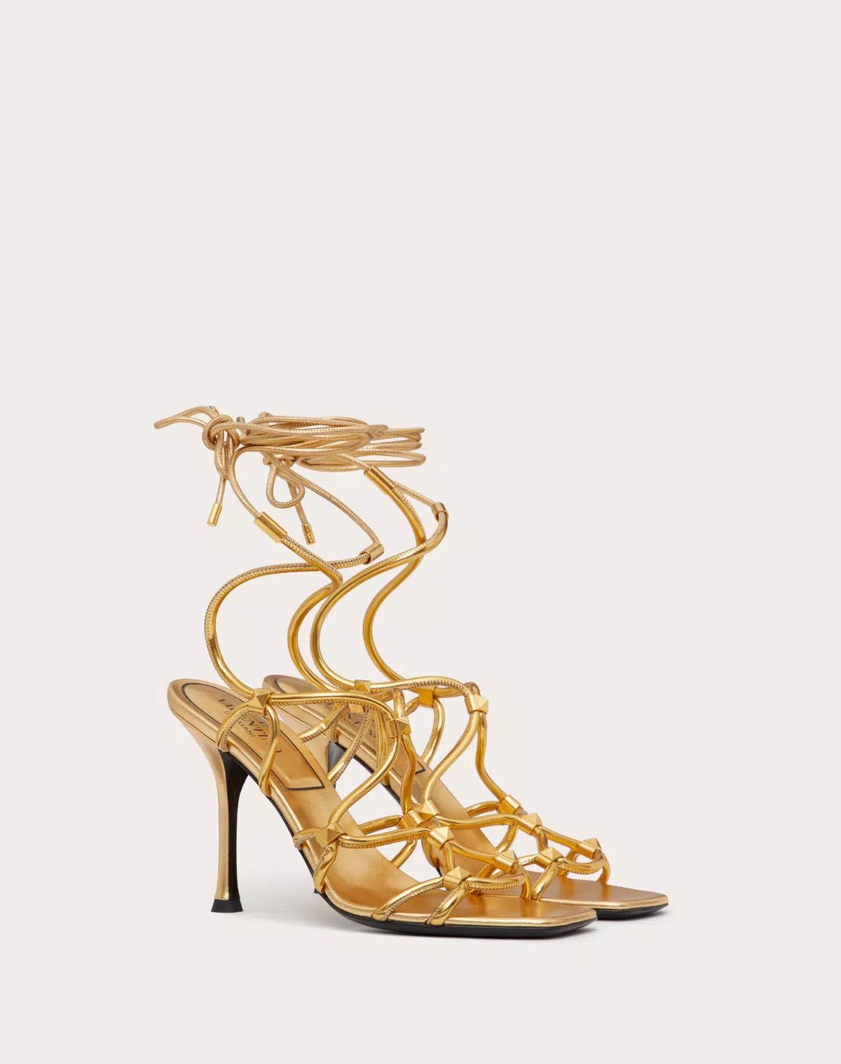 Valentino o1s1wg111125 Rockstud Net Mirror-Effect Synthetic Sandals Size US 8.5 / IT 38.5 - 2 Thumbnail