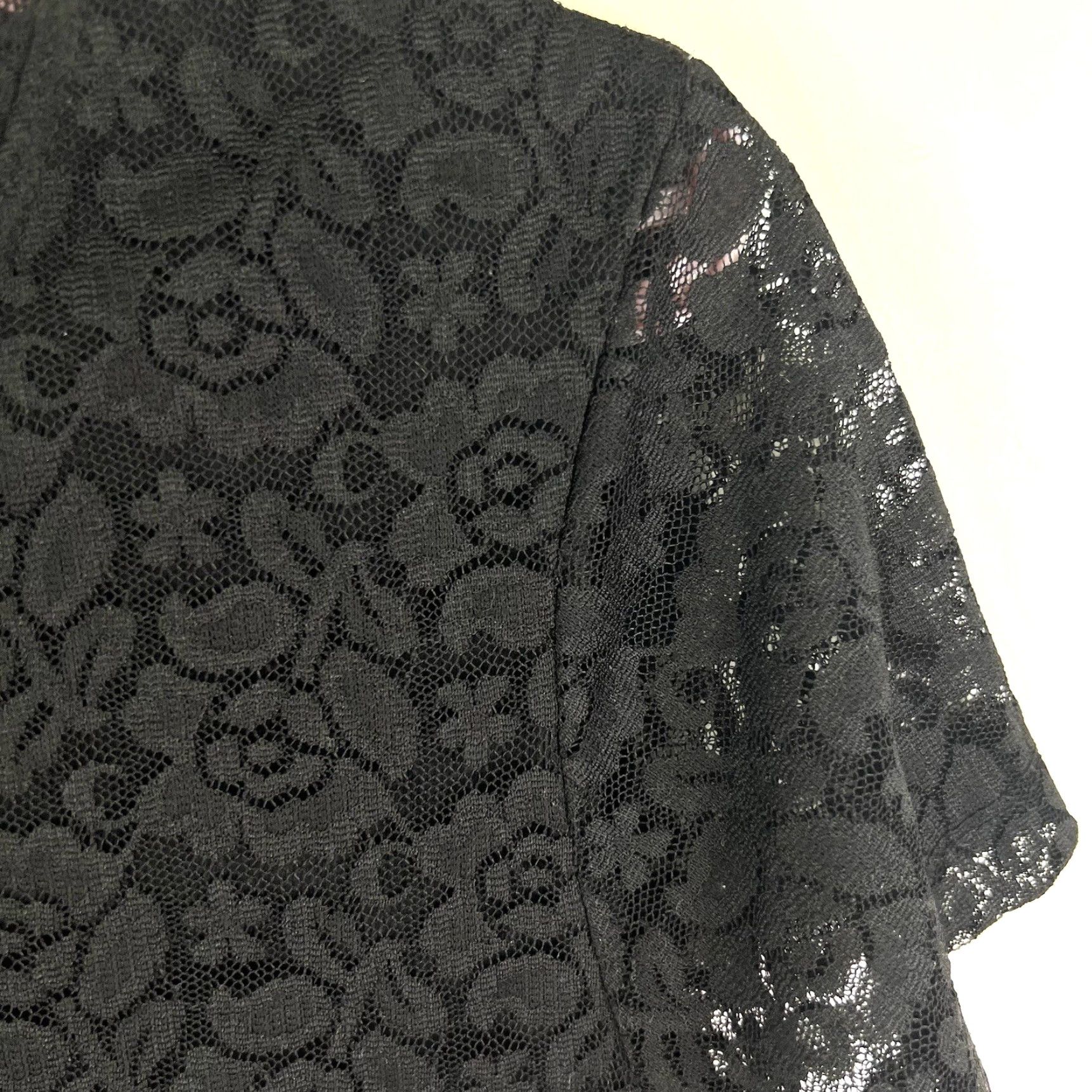 George George Lace Crochet Lined Top Women's XL Black Short Sleeve Blouse Shoes? Size XL / US 12-14 / IT 48-50 - 2 Thumbnail