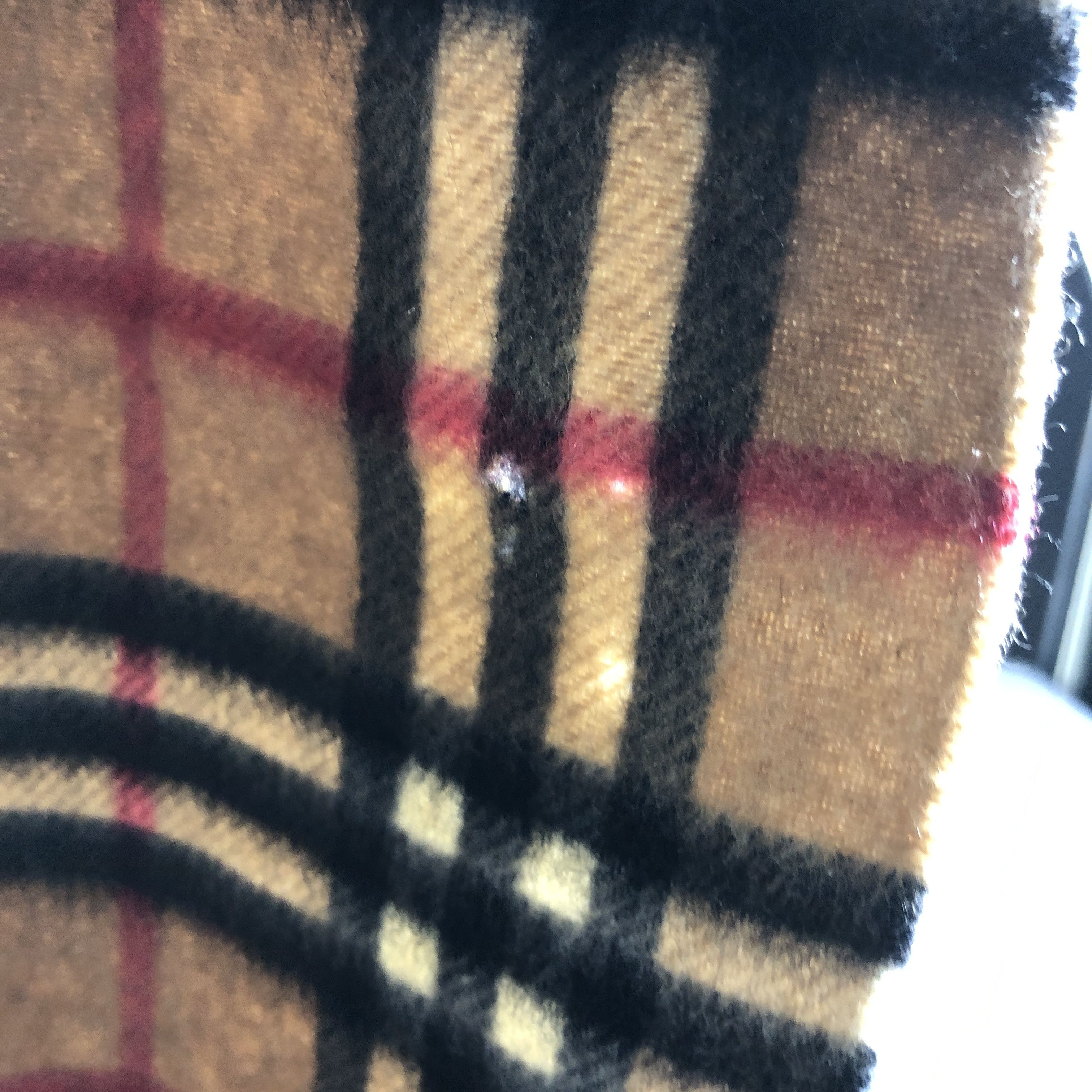 Burberry Burberrys Nova Check Tan Cashmere Scarf Muffler V2615 Size ONE SIZE - 11 Thumbnail