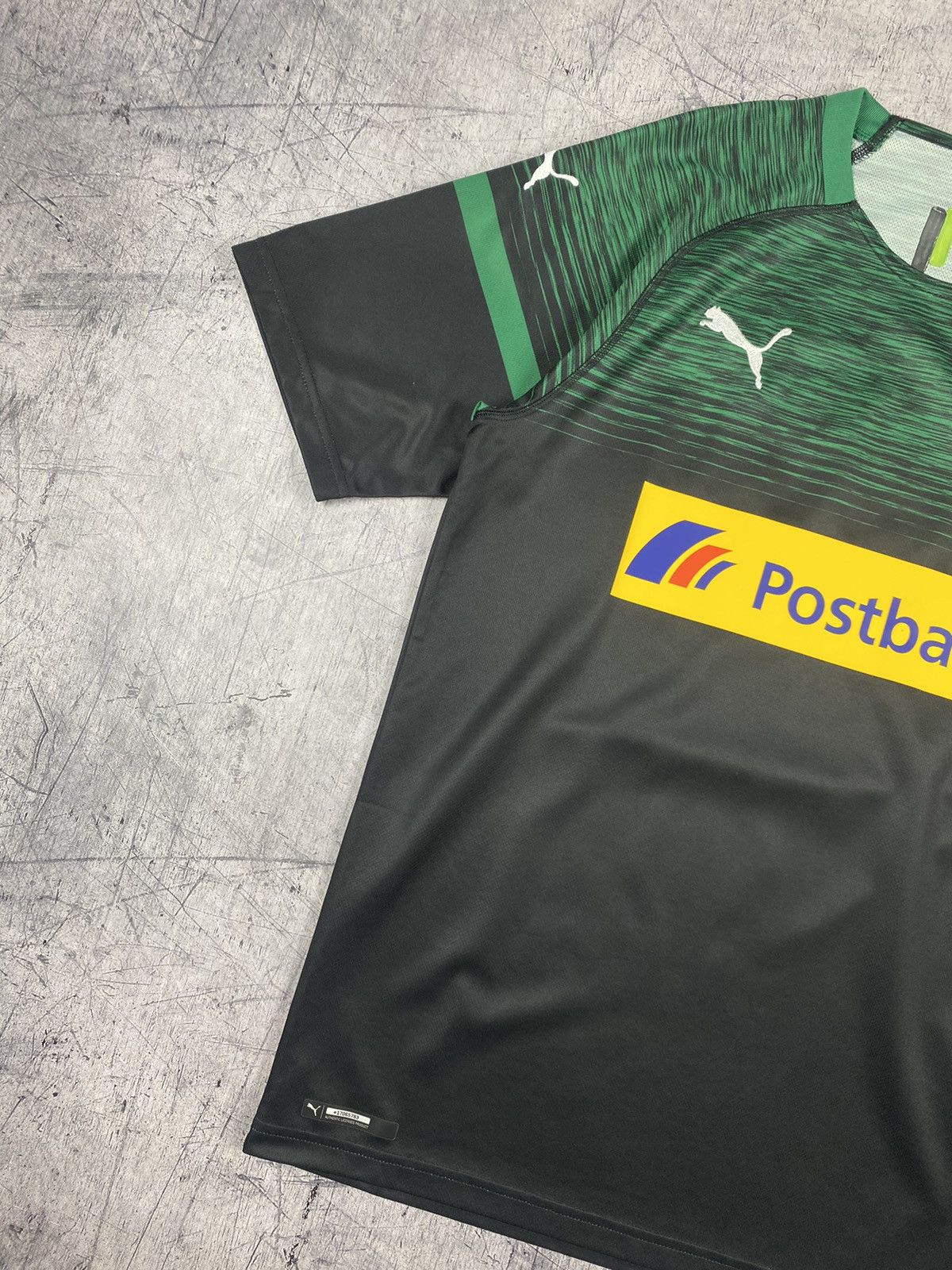 Puma × Vintage Puma Borussia Mönchengladbach Soccer Jersey Tee T Shirt Size US M / EU 48-50 / 2 - 3 Thumbnail