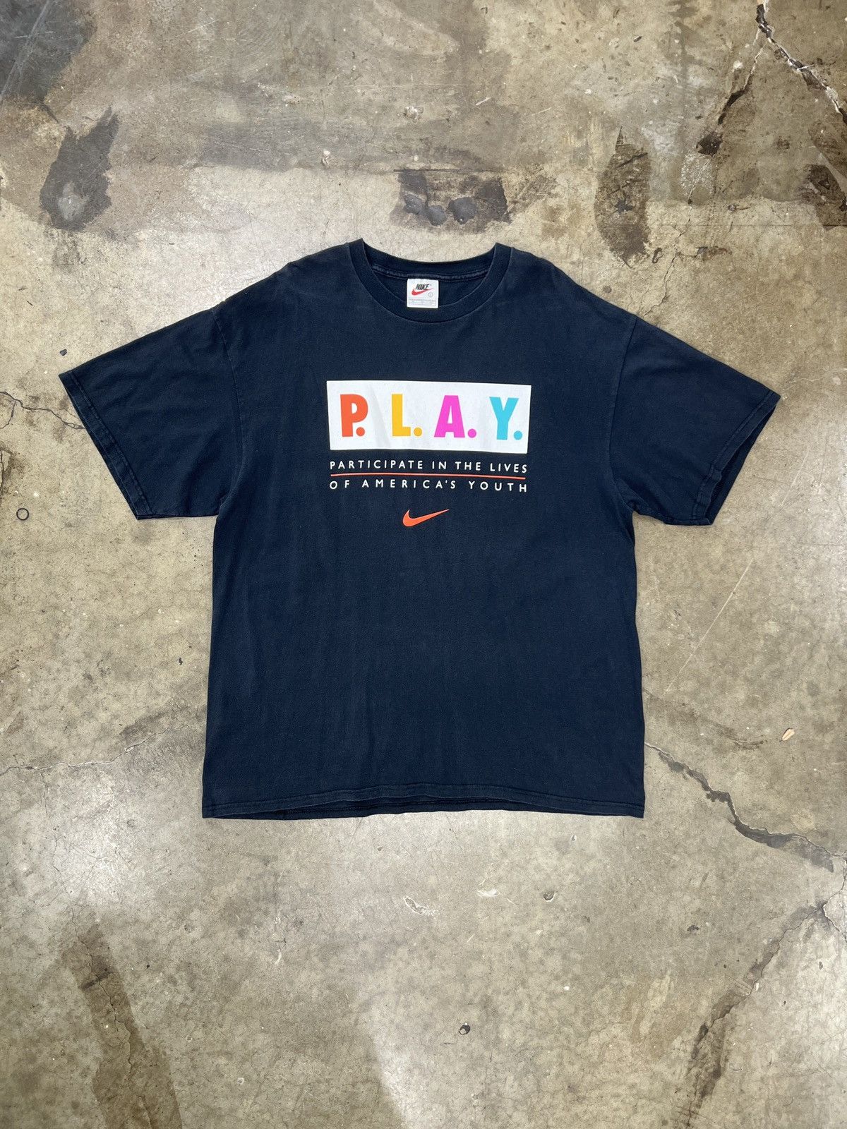 Nike Vintage 90s Nike PLAY America's Youth Tee Large Size US L / EU 52-54 / 3 - 2 Thumbnail