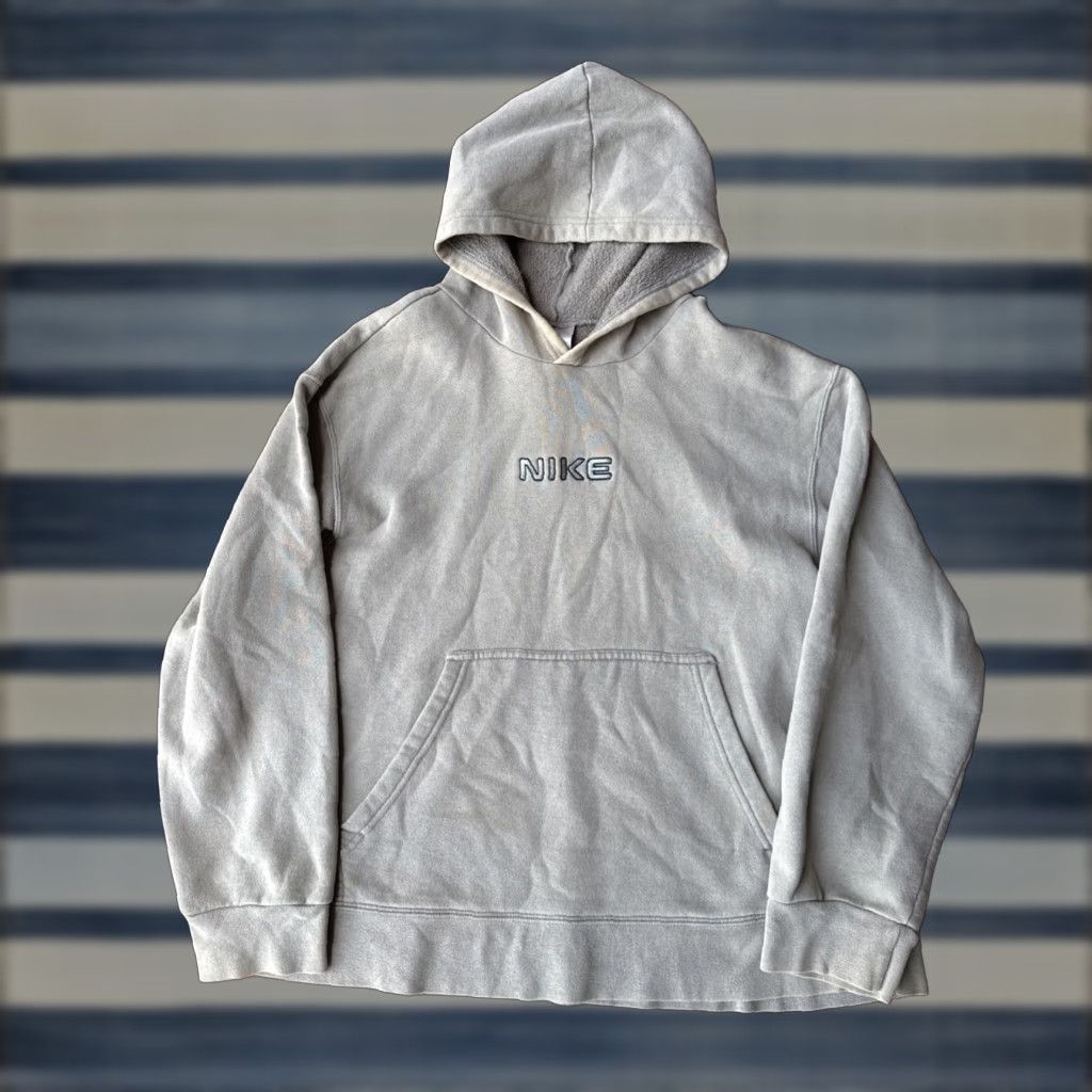 Nike VINTAGE Nike Center Spellout Hoodie Sweatshirt M Men's Cream 90s Sports Logo Embroidered Size US M / EU 48-50 / 2 - 1 Thumbnail