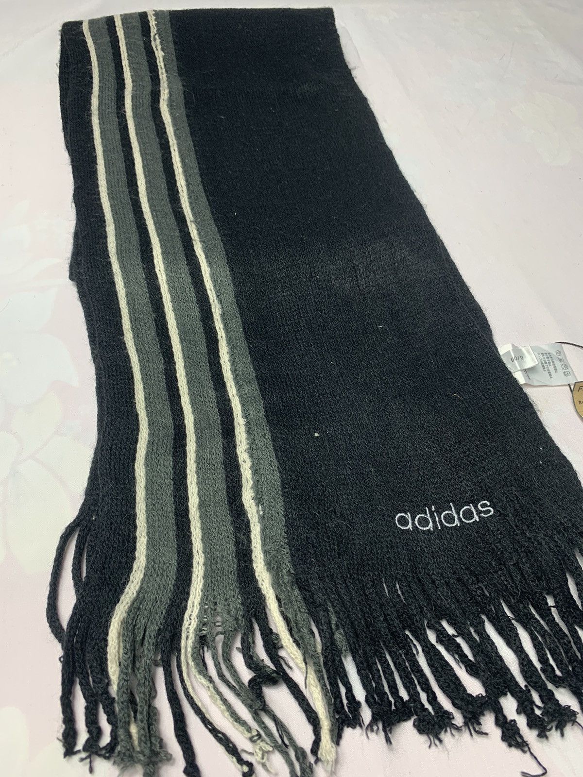 Adidas Adidas Scarf / Muffler / Neckwear Size ONE SIZE - 4 Thumbnail